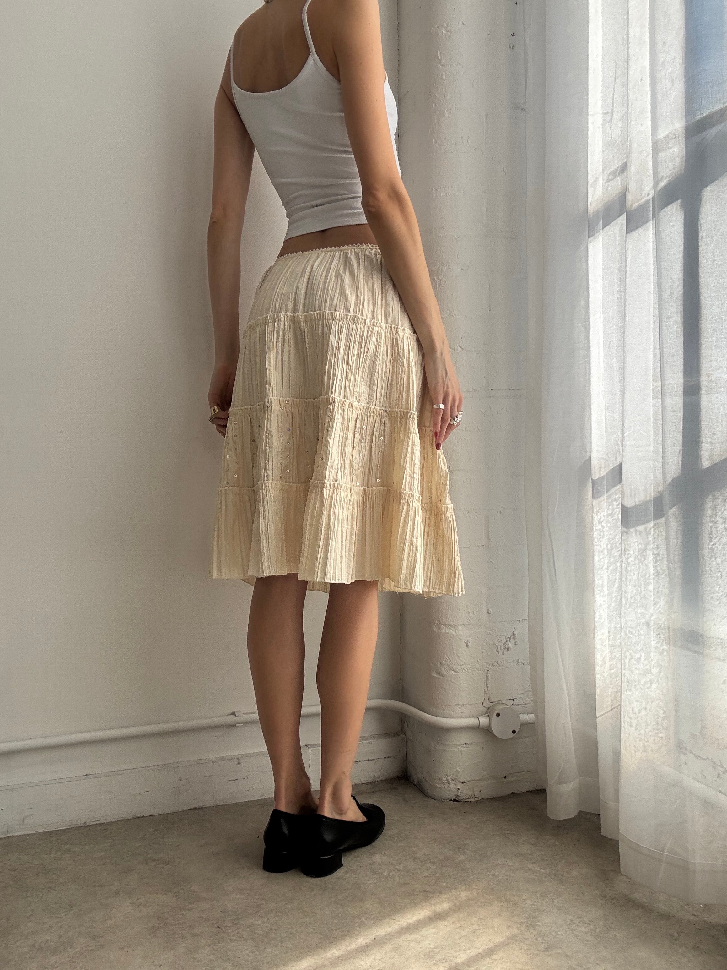 Vintage Y2K cream tiered midi skirt sequin