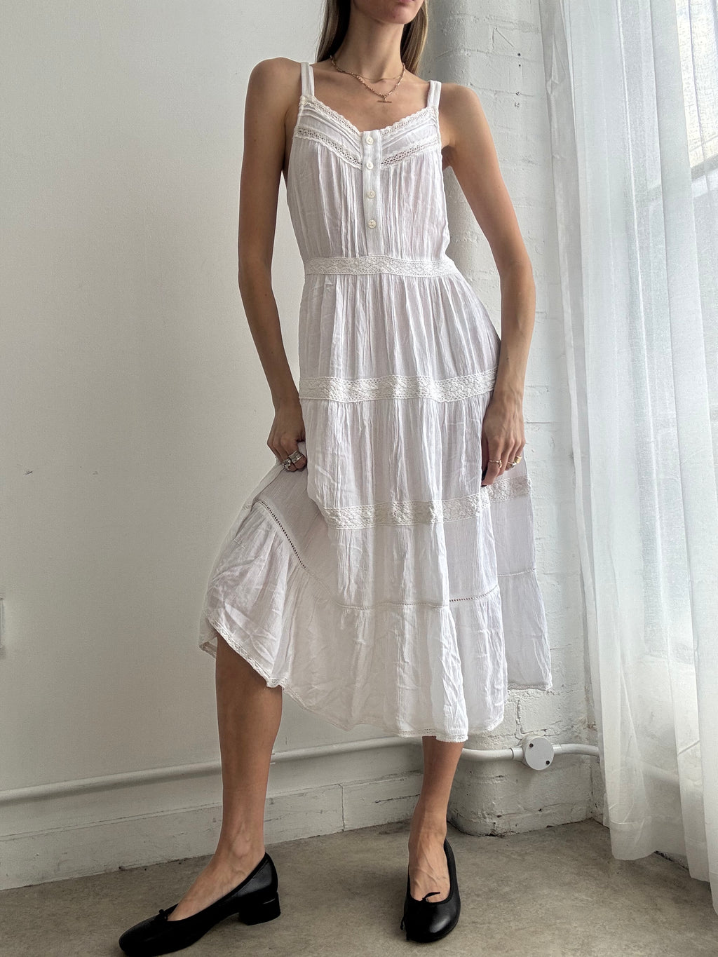 Vintage Y2K white tiered cotton midi dress - Size M