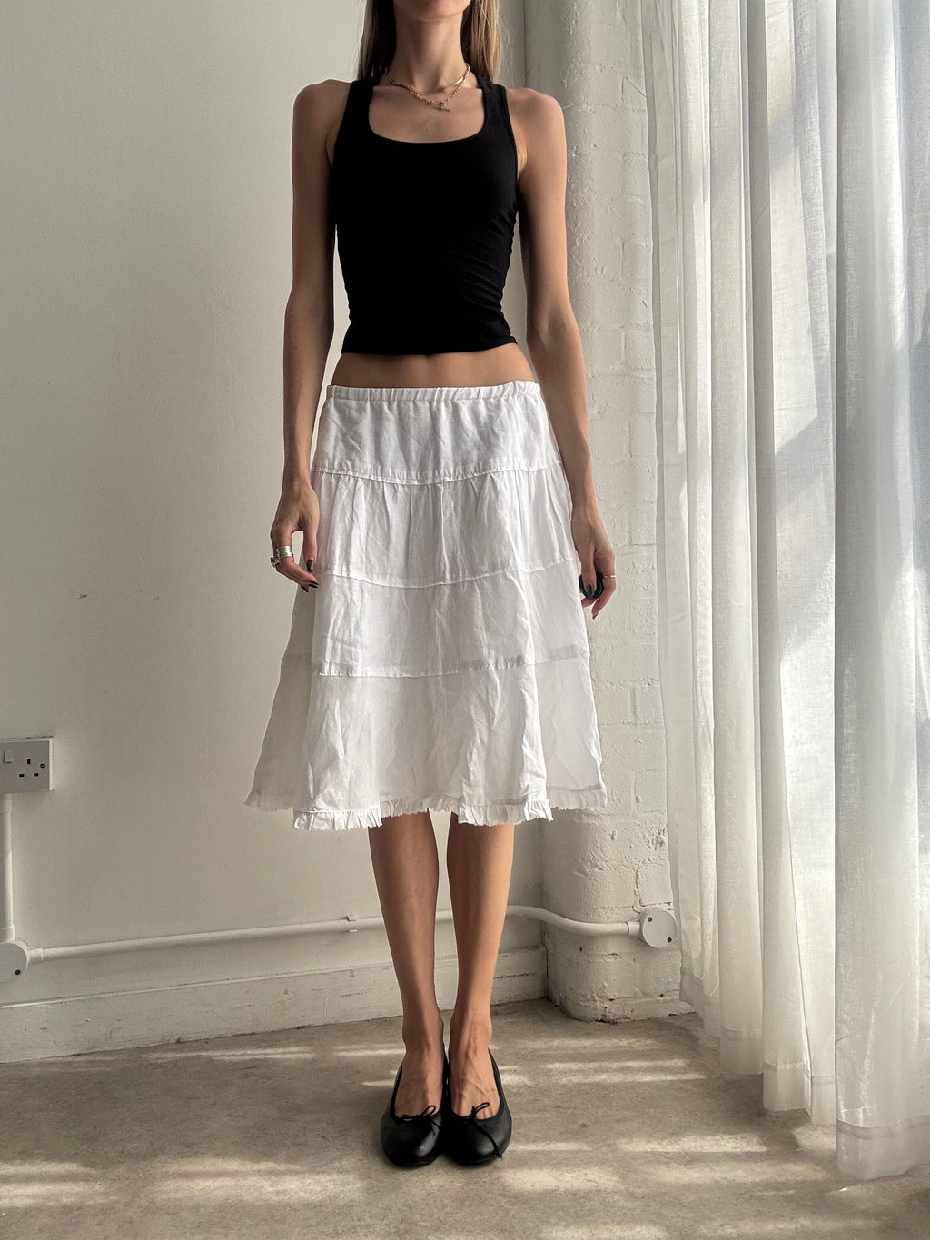 Vintage Calvin Klein white tiered peasant midi skirt - size XS/S