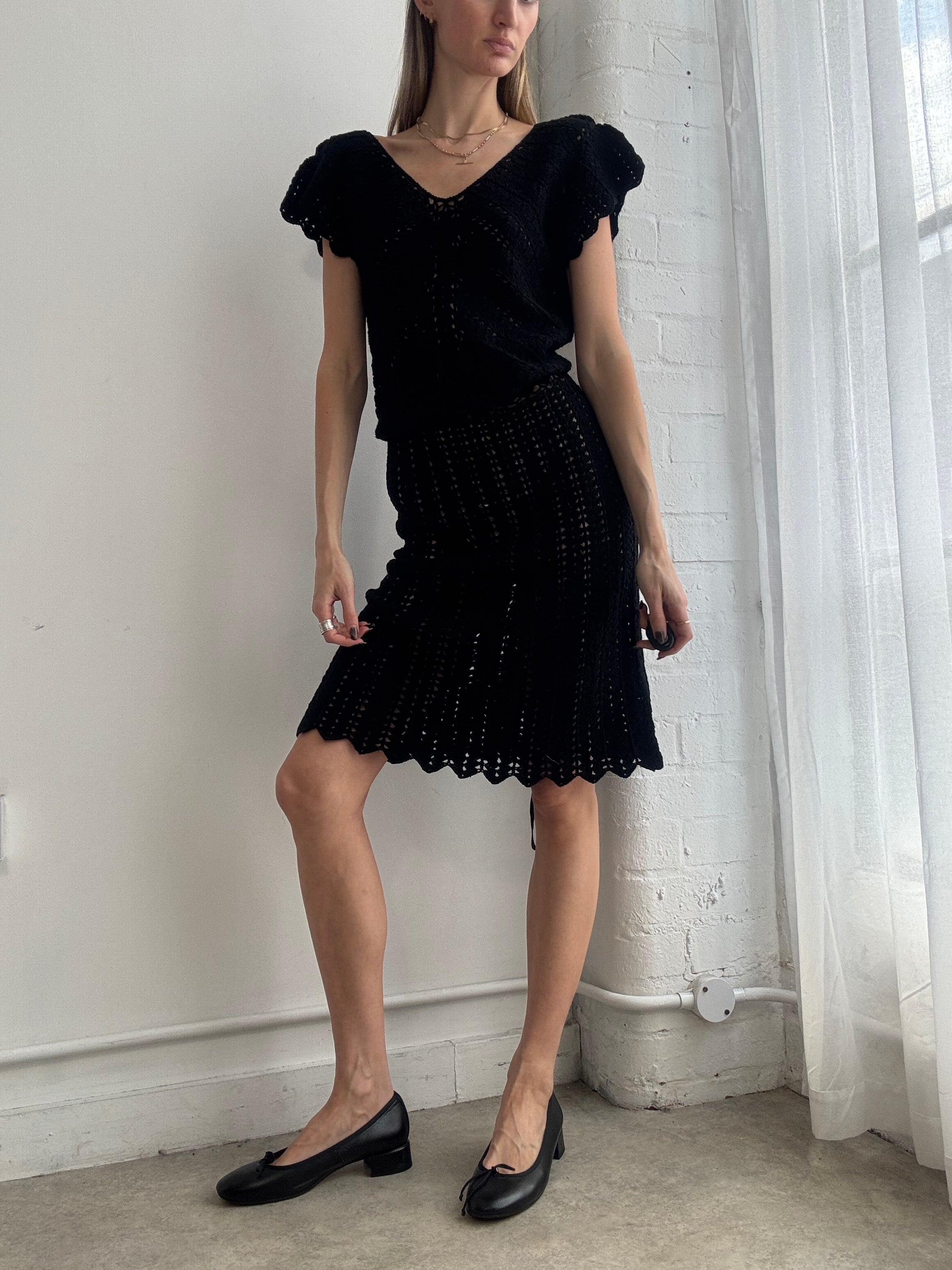 Vintage black crochet knit midi dress - Size S/M