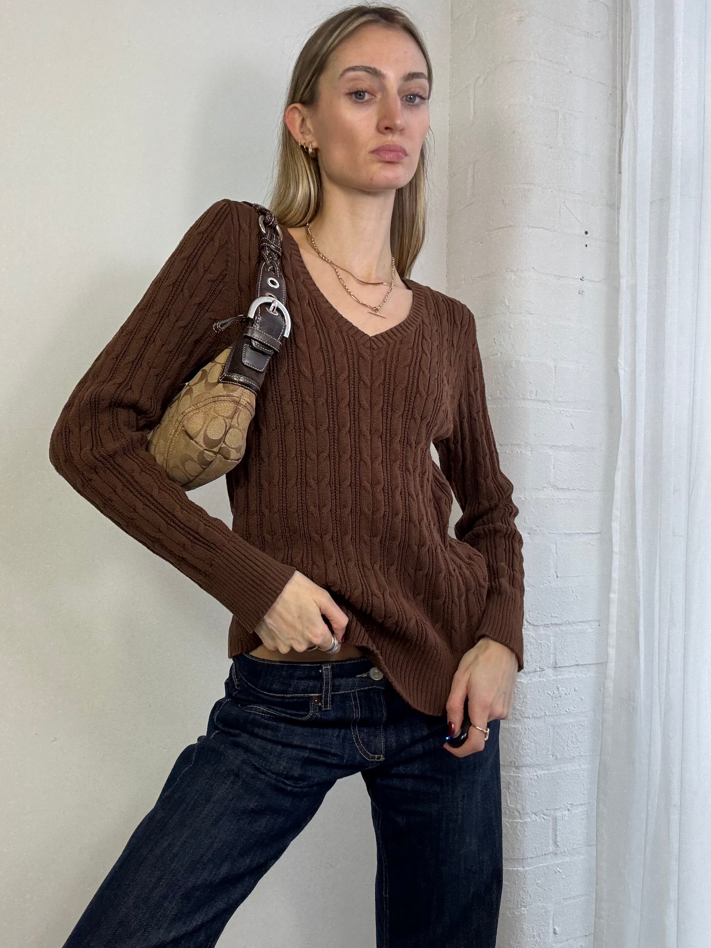 Vintage Y2K brown cable knit v-neck jumper