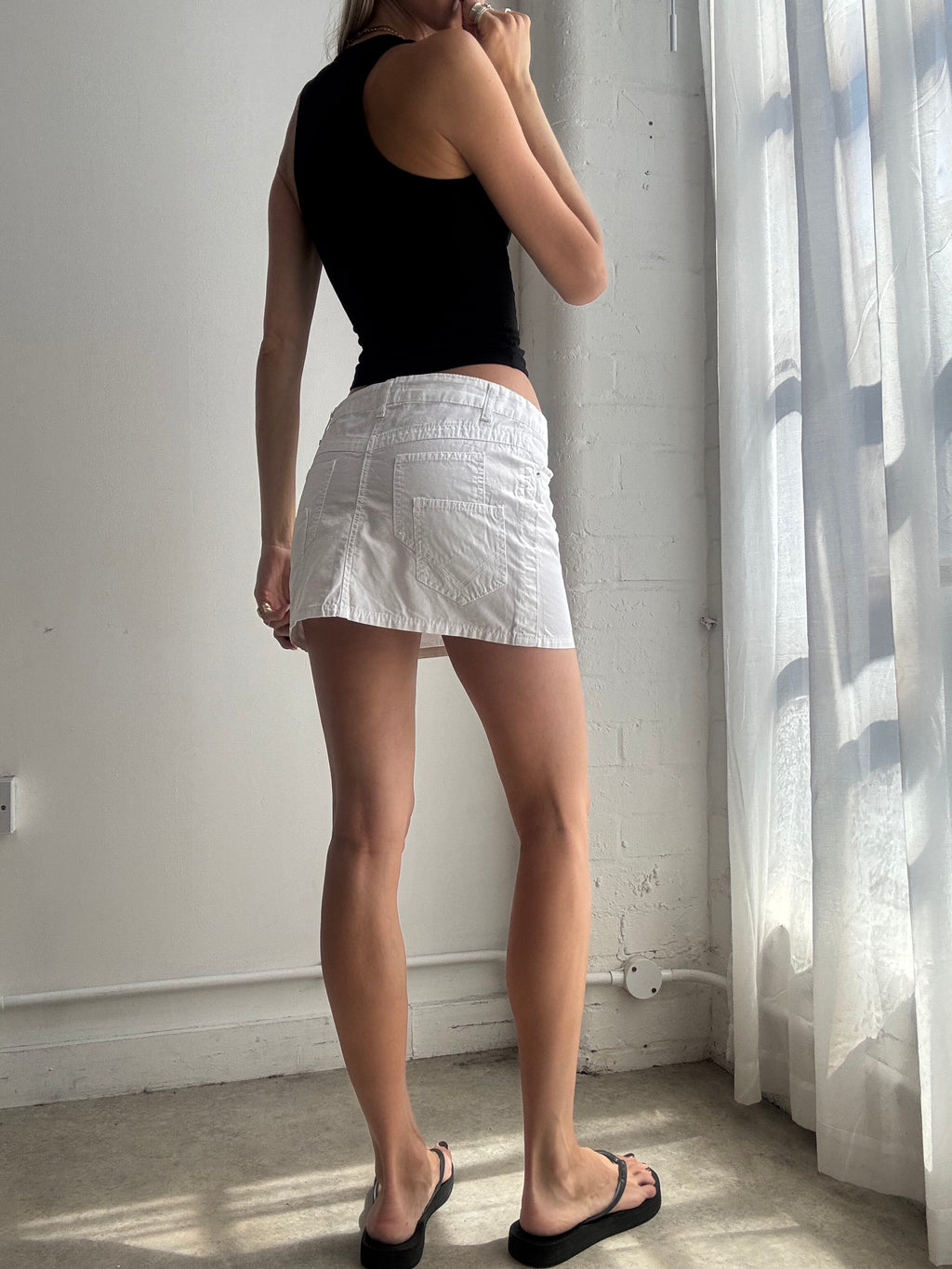 Vintage White Low Rise Mini Skirt Y2K - Size S