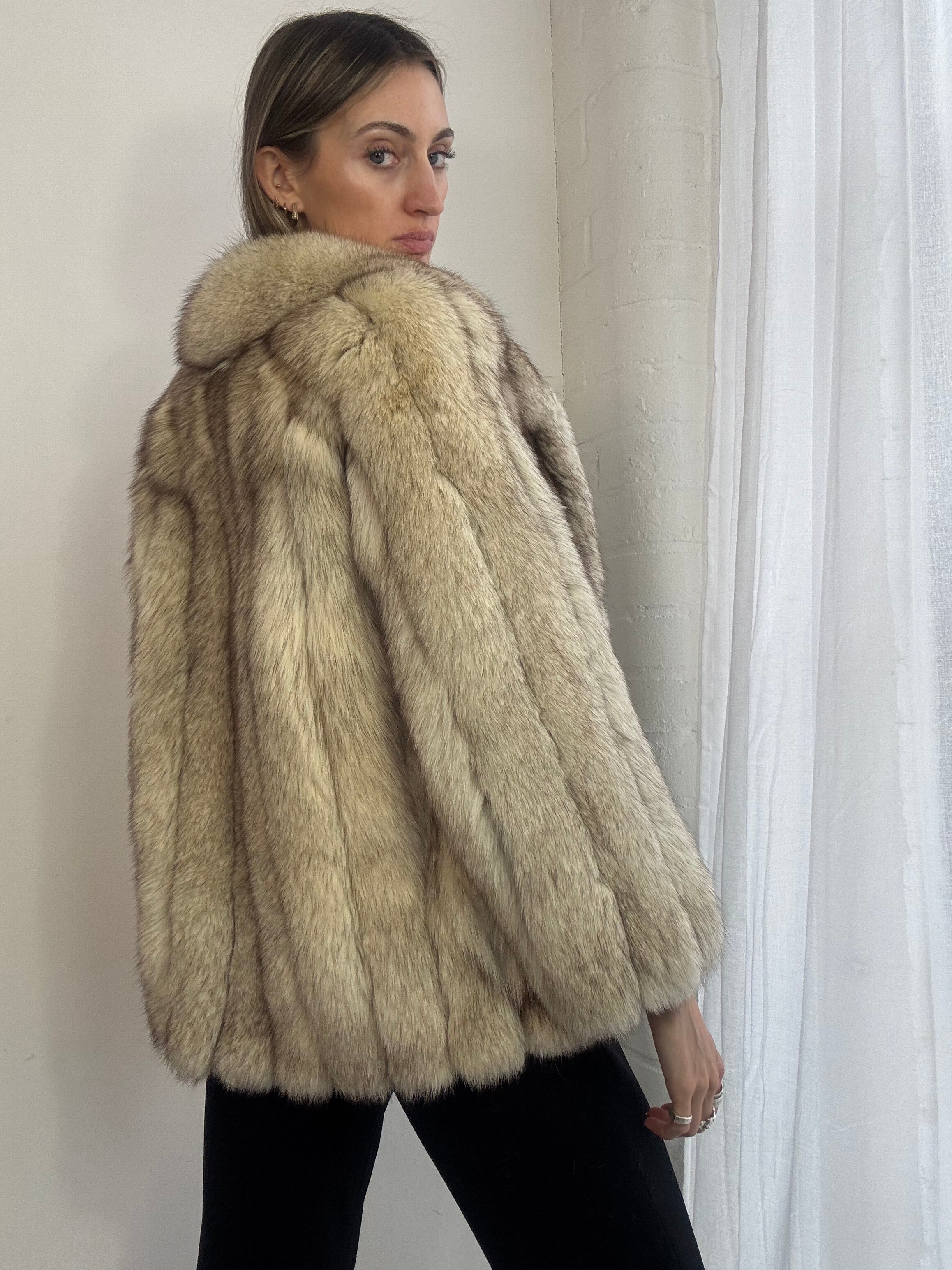 Vintage 90s plush fox fur coat