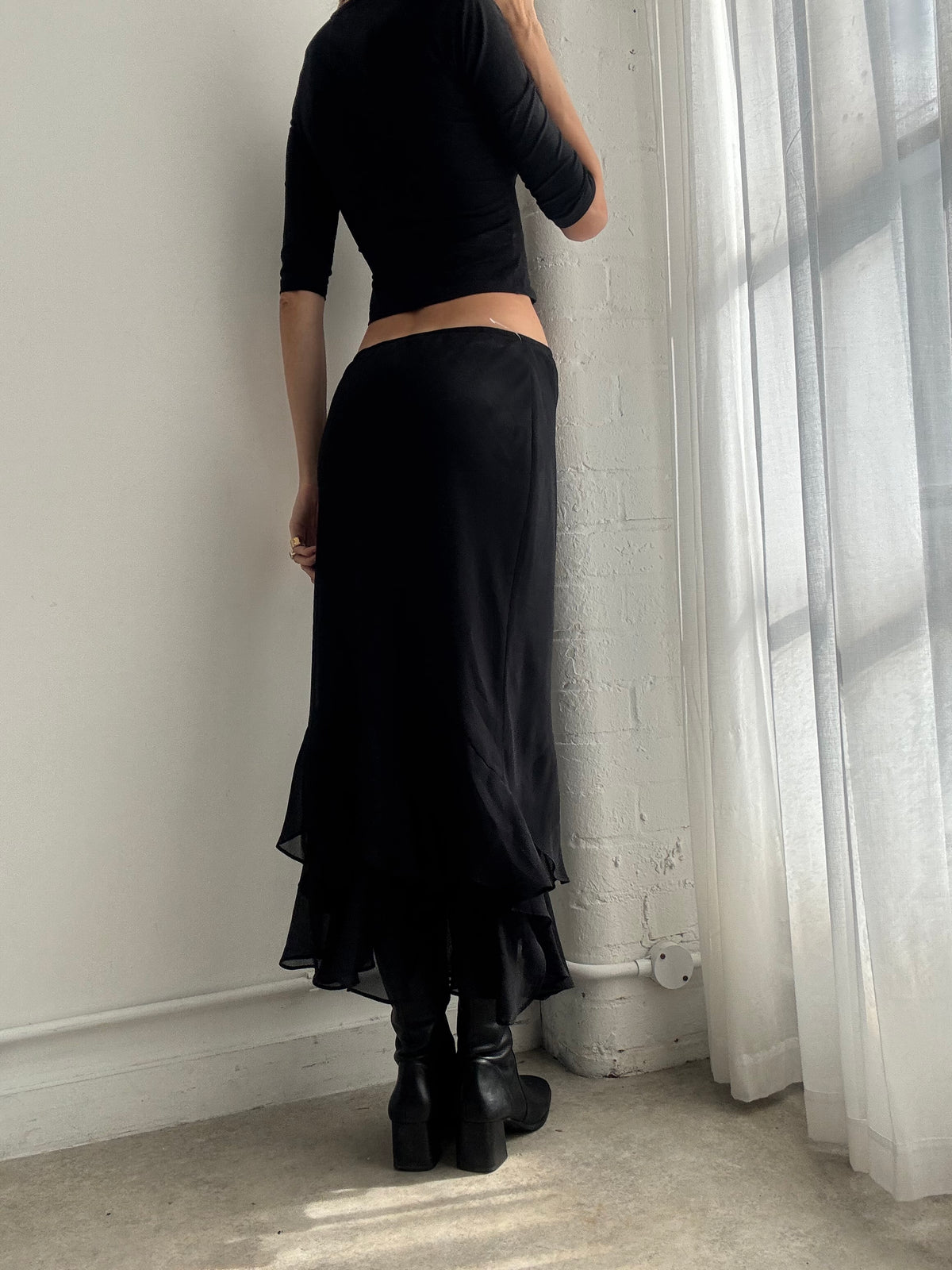 Vintage Y2K Black Asymmetric Mesh Ruffle Midi Skirt - Size S-M