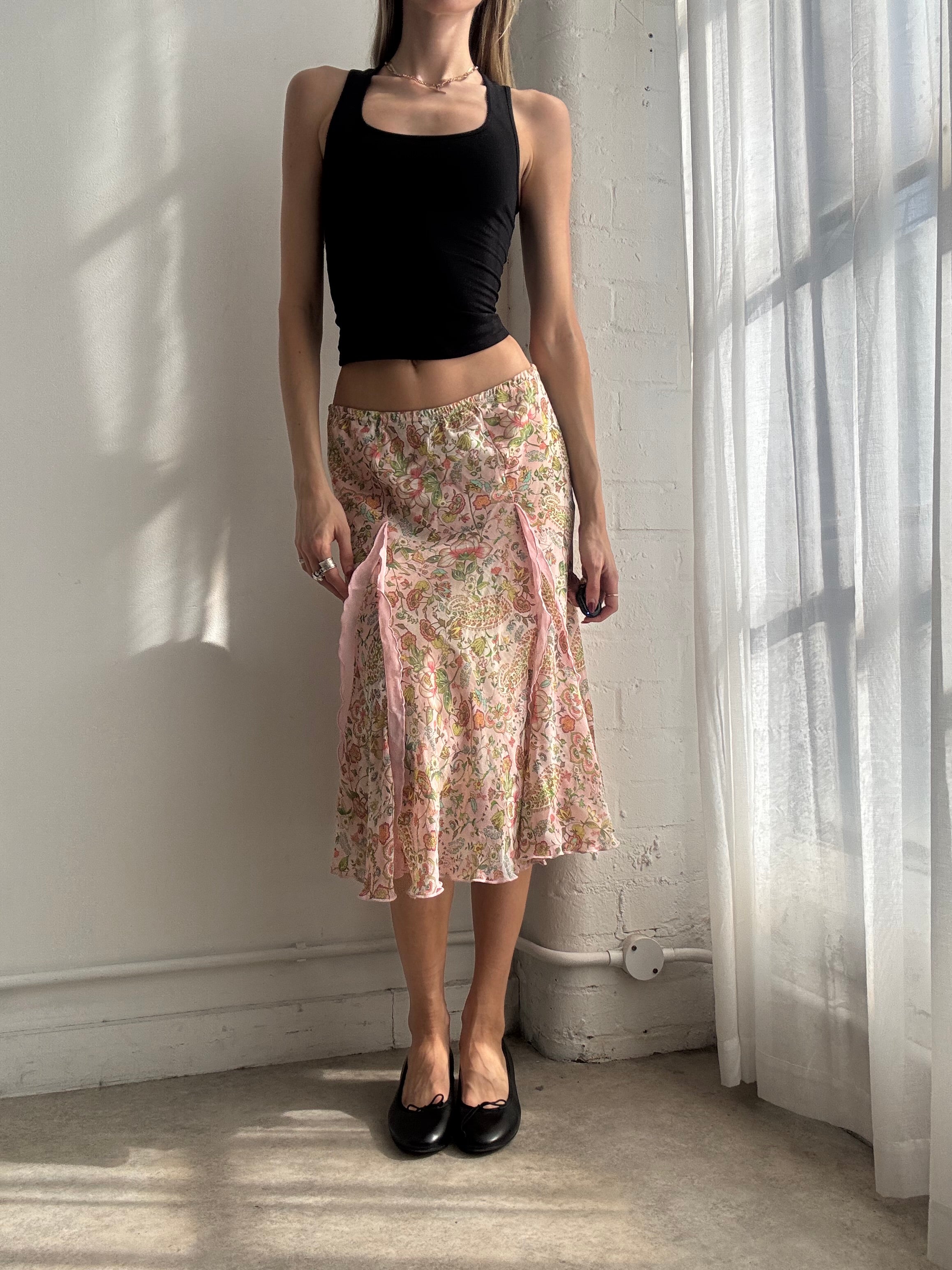 Vintage Y2K pink floral ruffle midi skirt