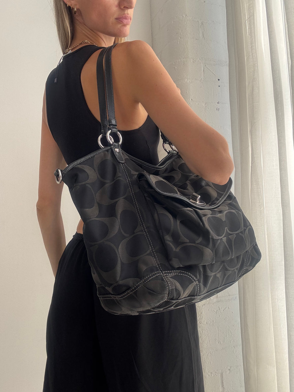 Vintage Y2K Coach Signature Hobo Bag – Black Monogram Canvas Shoulder Bag