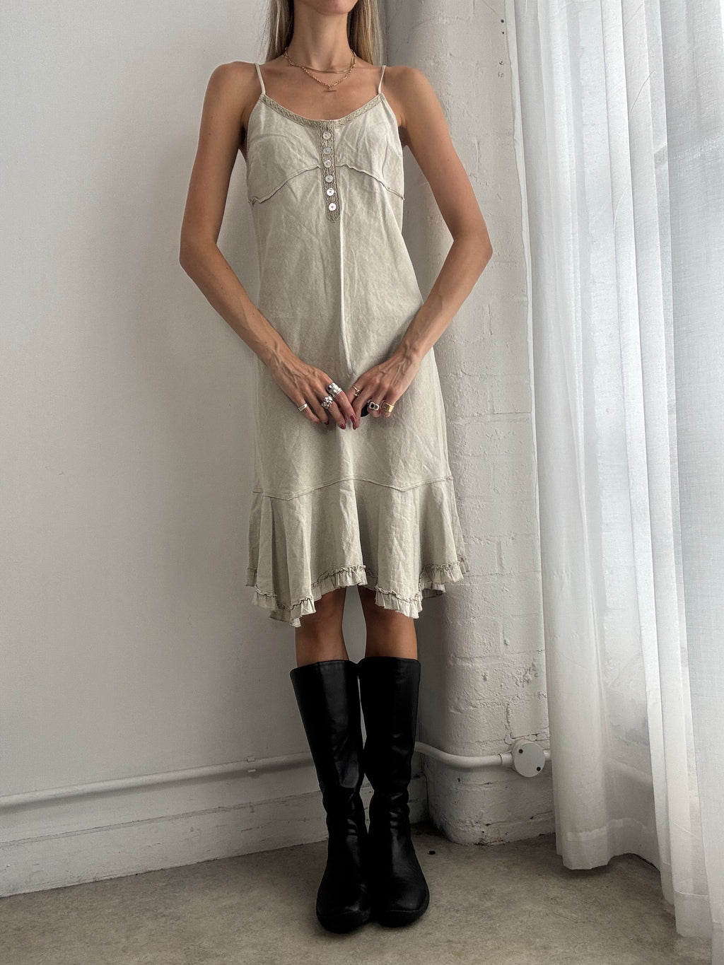 Vintage 90s Cream Ruffle Hem Linen Slip Dress - Size M