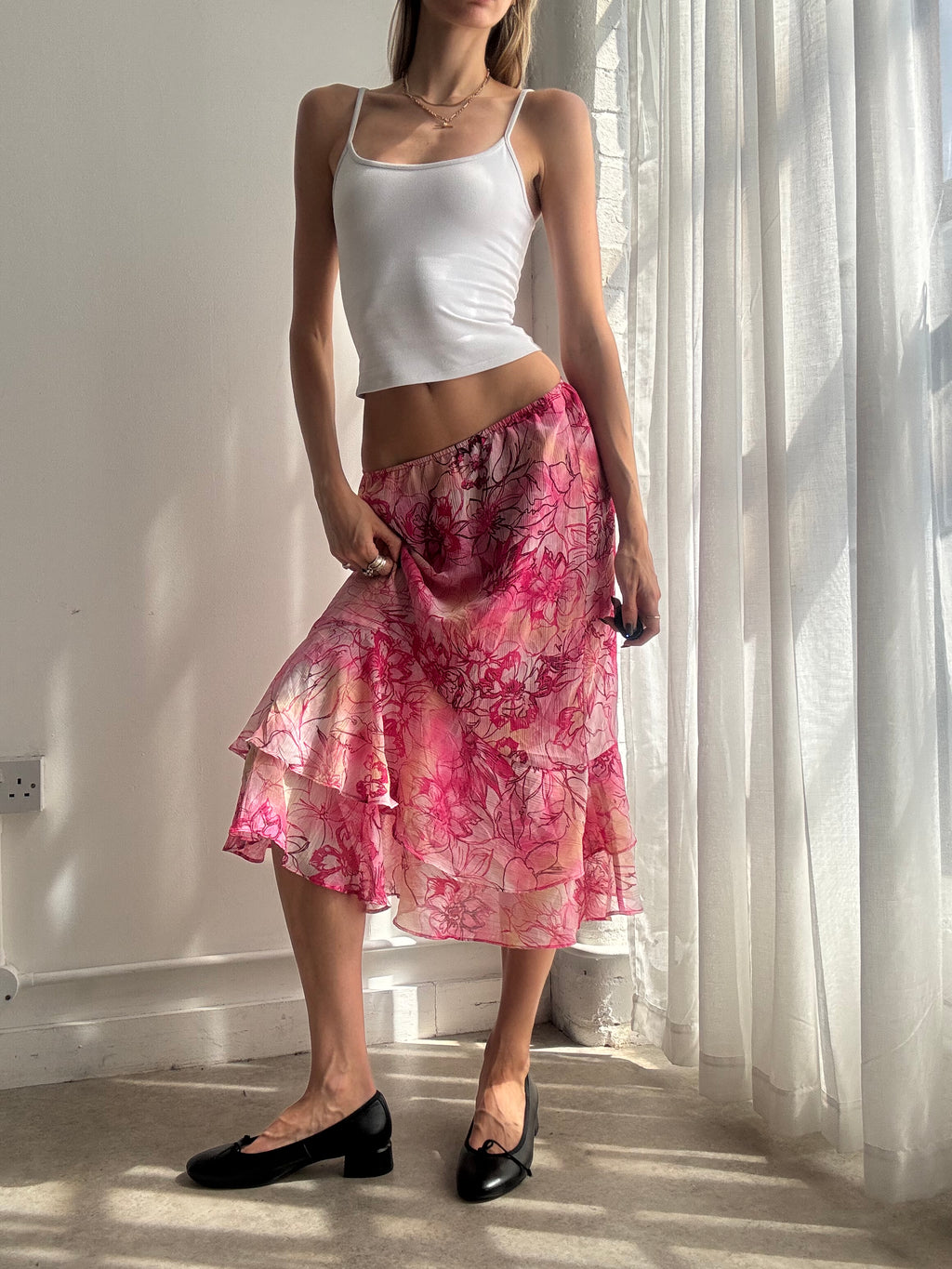 Vintage y2k pink floral mesh midi skirt - Size S