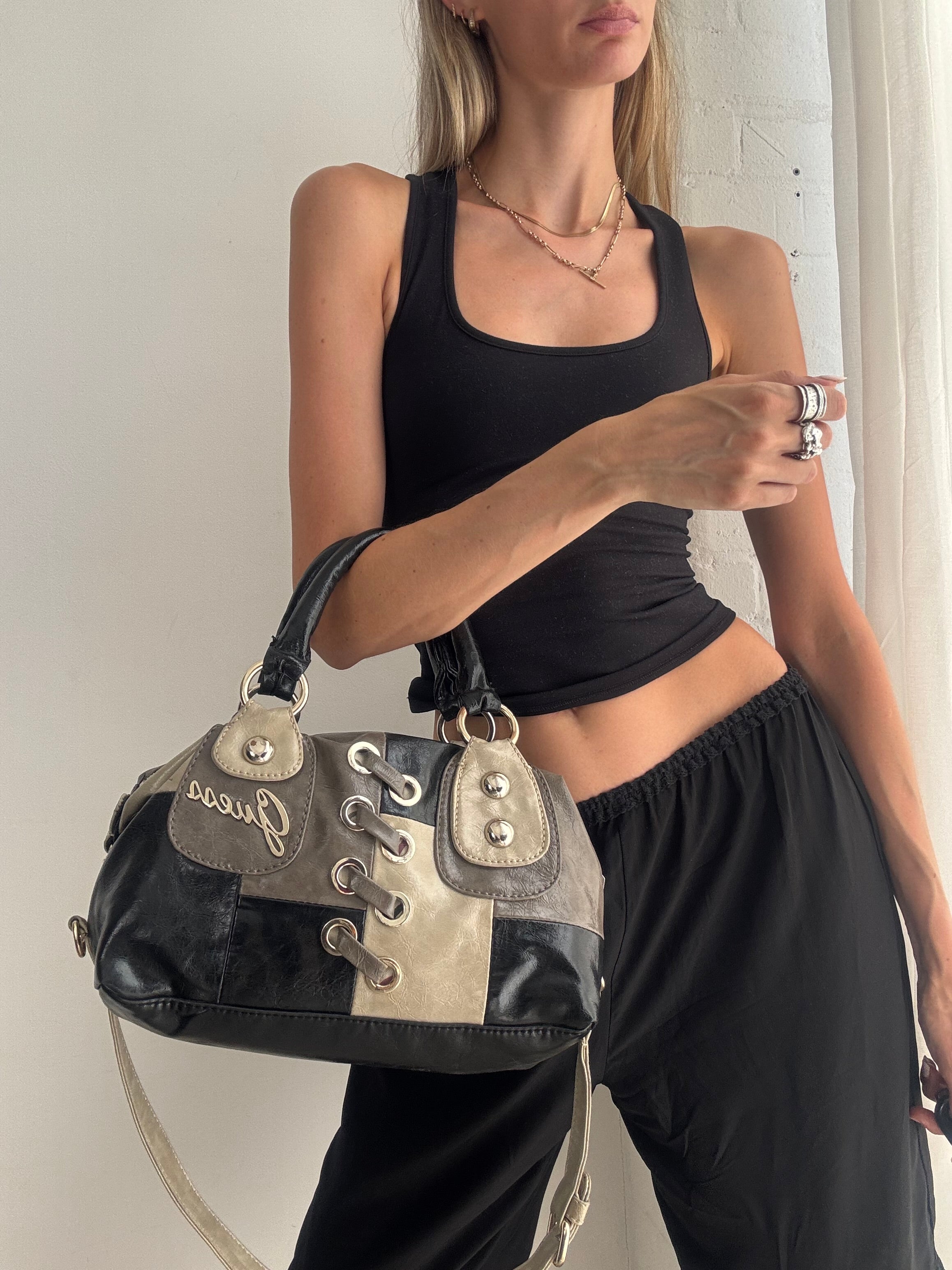 Vintage Y2K Guess Leather Shoulder Bag – Black & Cream Lace-Up Satchel with Crossbody Strap