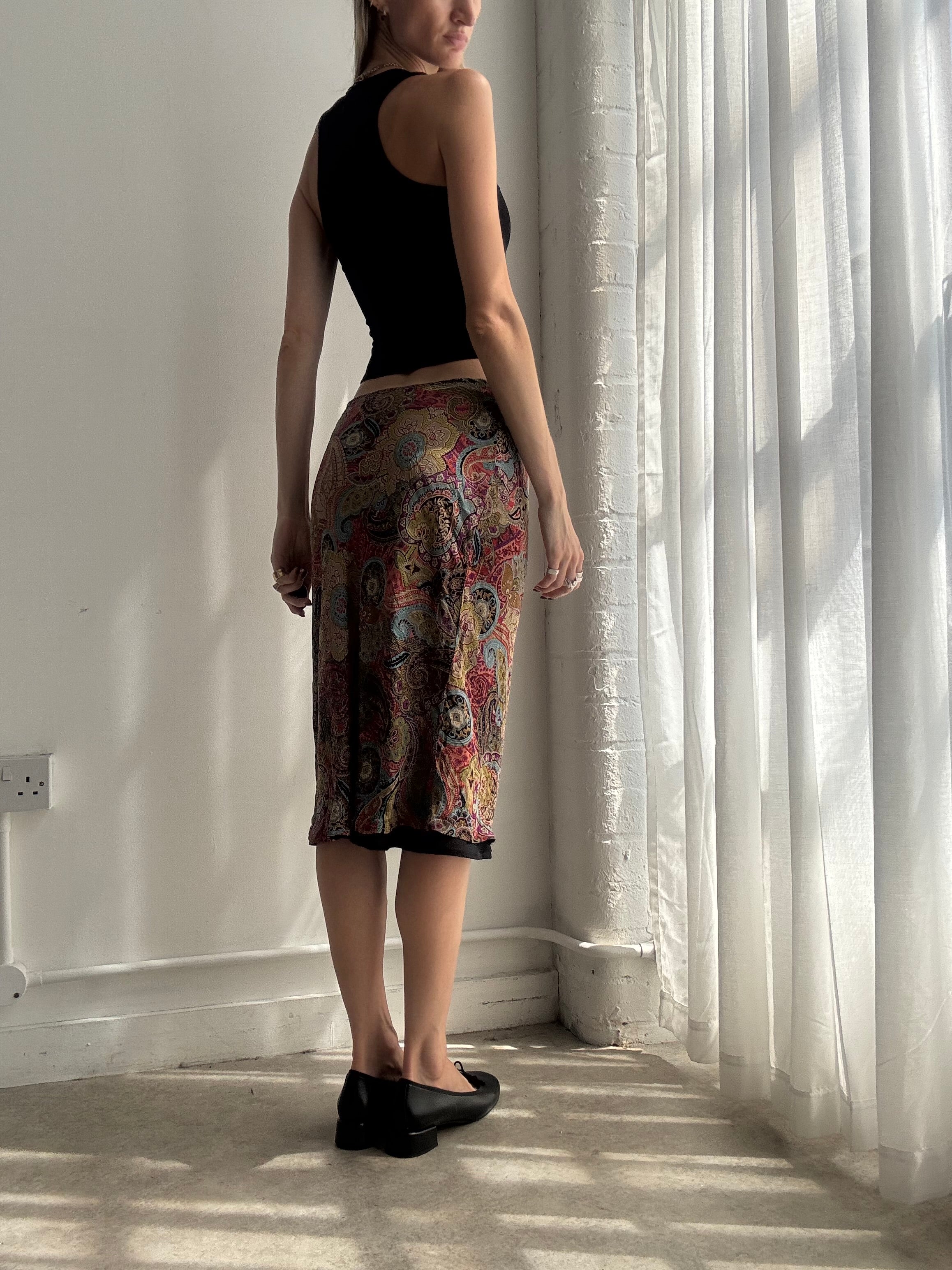 Vintage paisley print silk midi skirt - size S/M