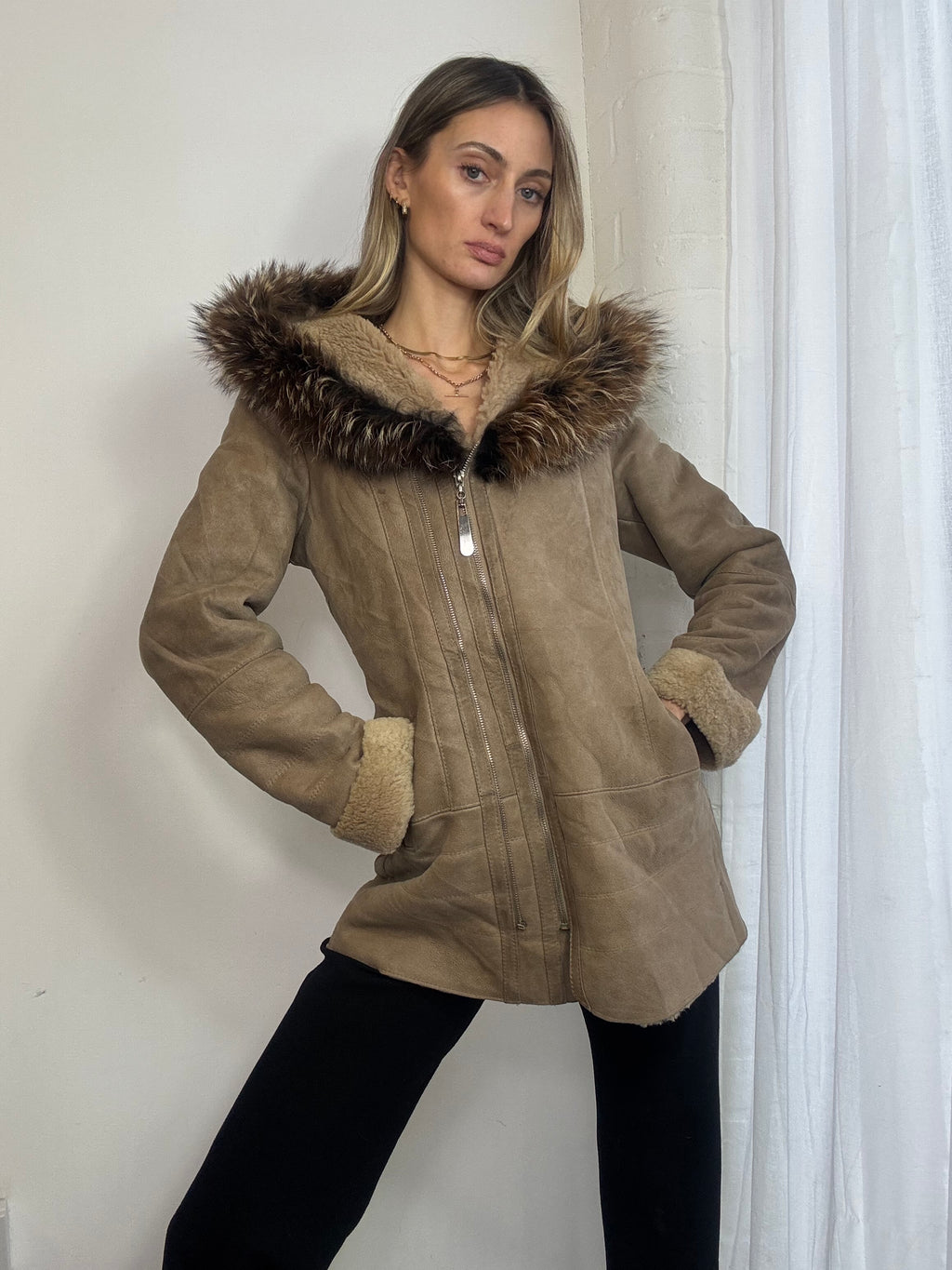 Vintage Y2K brown suede zip up hooded coat fur trim