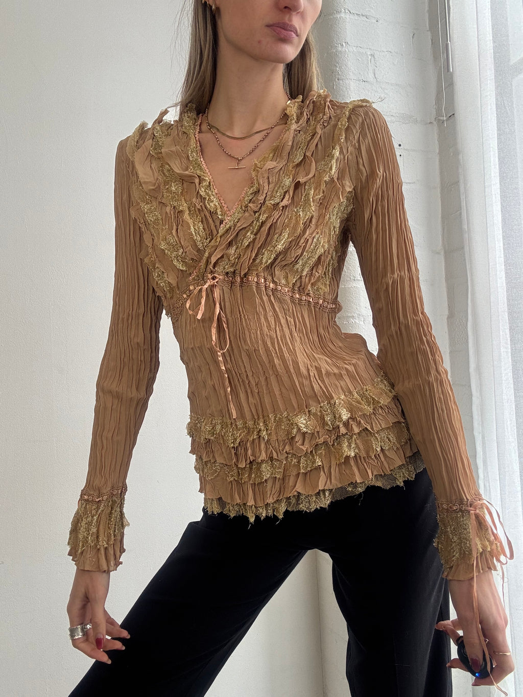 Vintage Y2K brown ruffle lace blouse