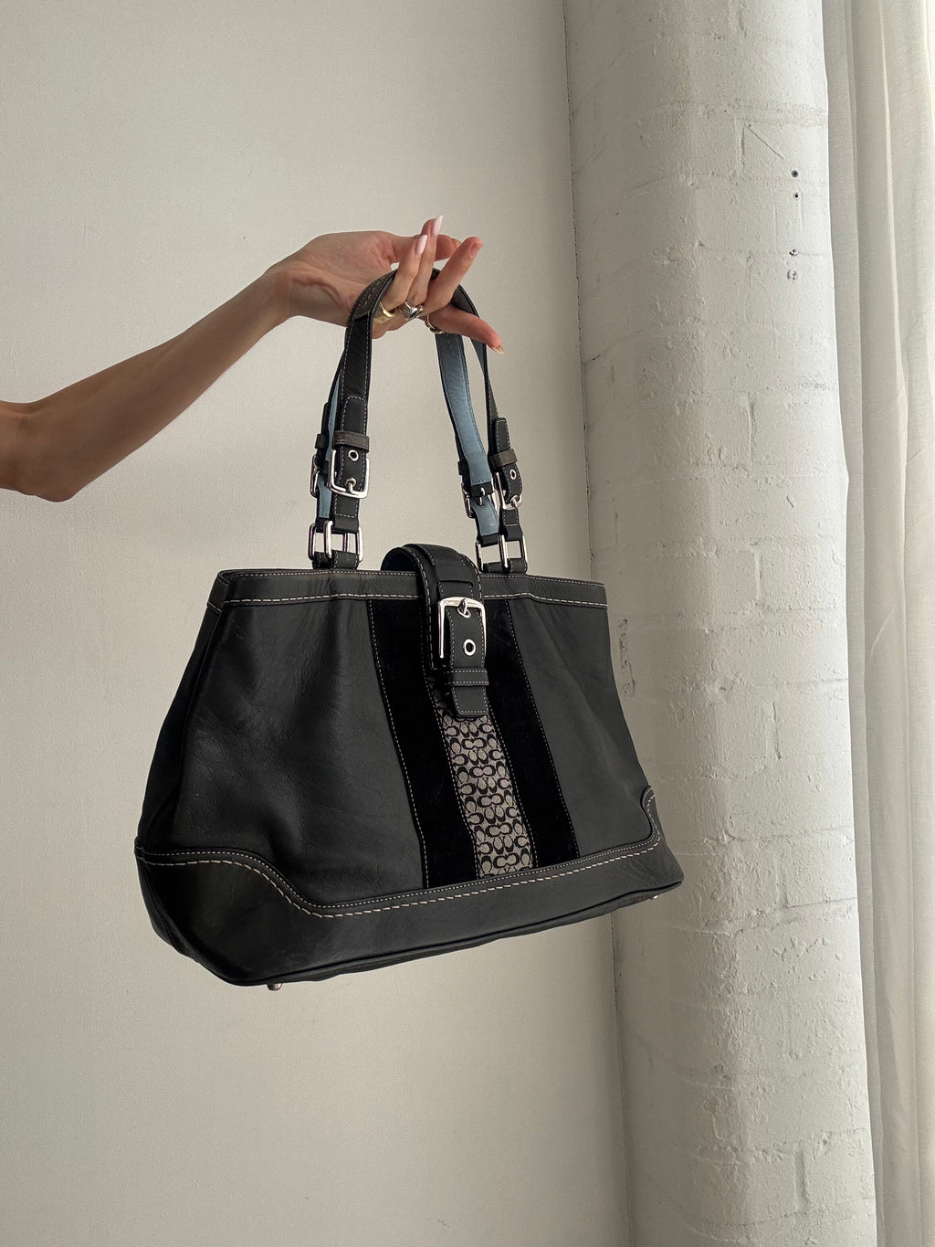 Vintage Y2K Coach Leather Shoulder Bag – Black Leather & Monogram Stripe Tote