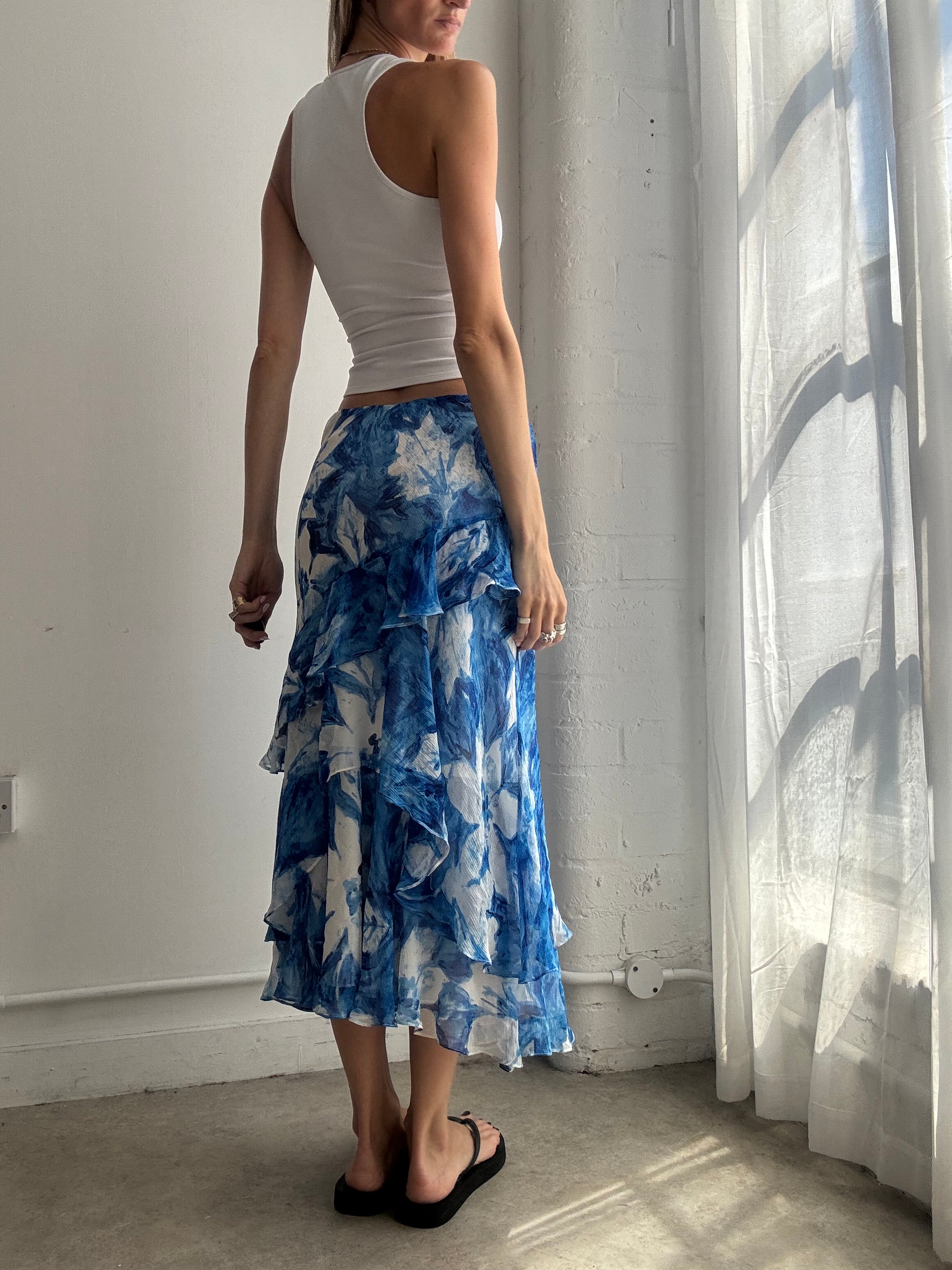 Vintage Ralph Lauren 100% Silk Blue Tropical Floral Ruffle Maxi Skirt Y2K - Size L