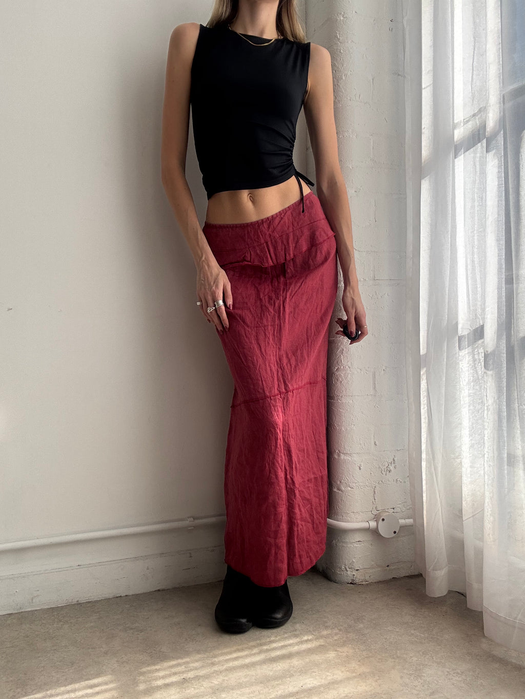 Vintage Y2K red linen ruffle maxi skirt