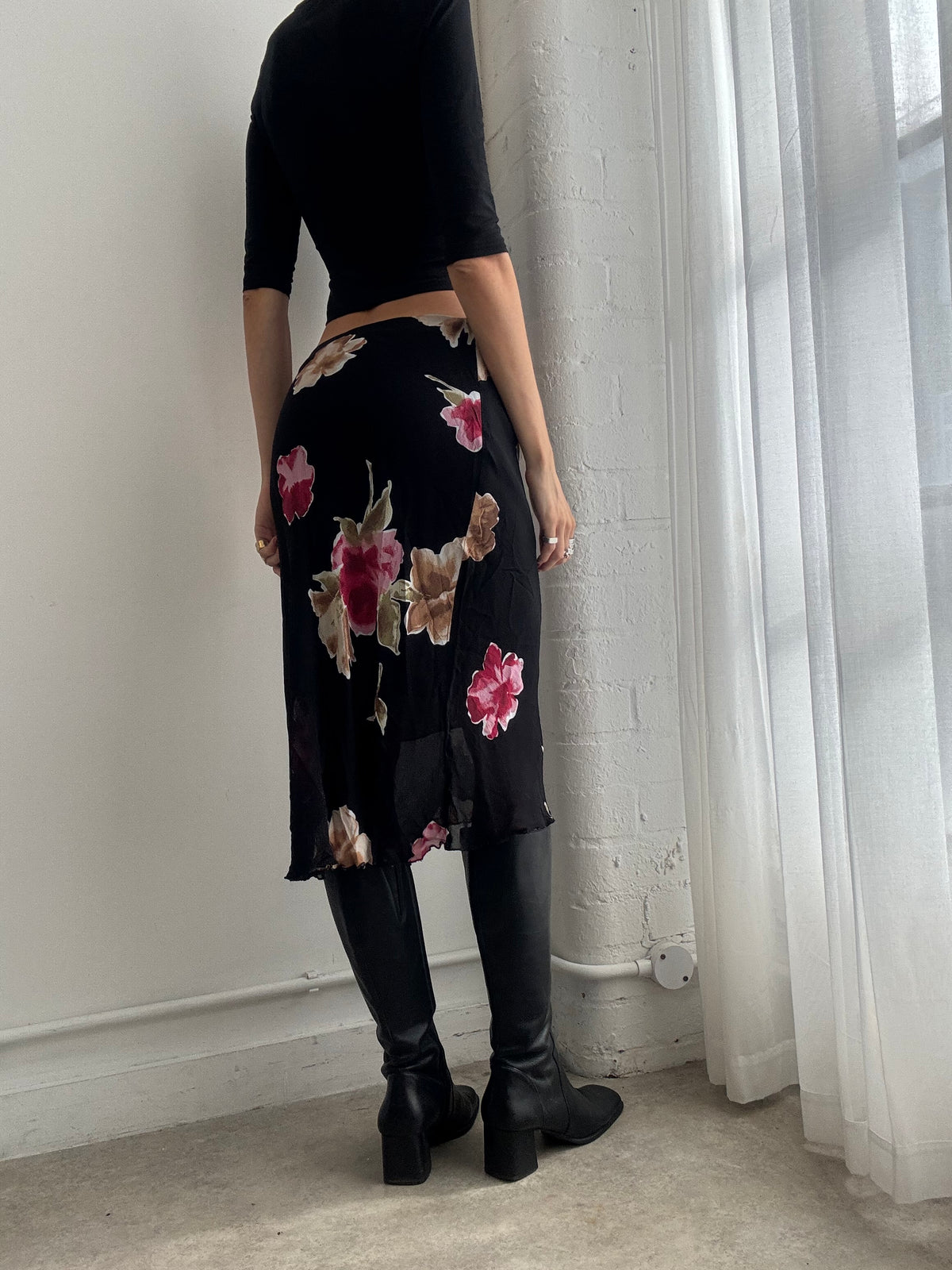 Vintage Y2K Black Floral Mesh Midi Skirt - Size S/M