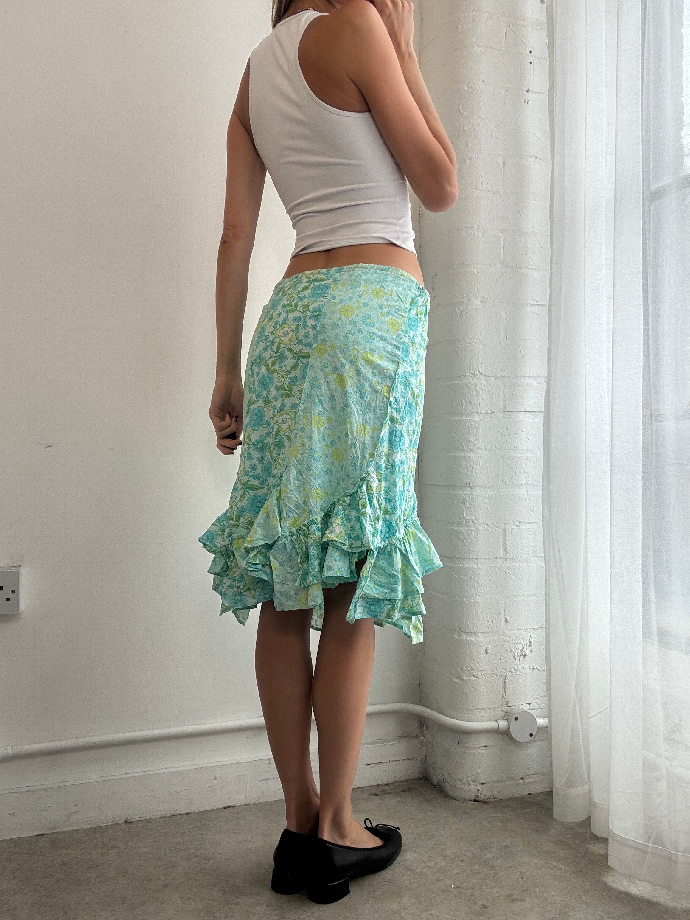 Vintage Y2K aqua floral ruffle midi skirt - Size S