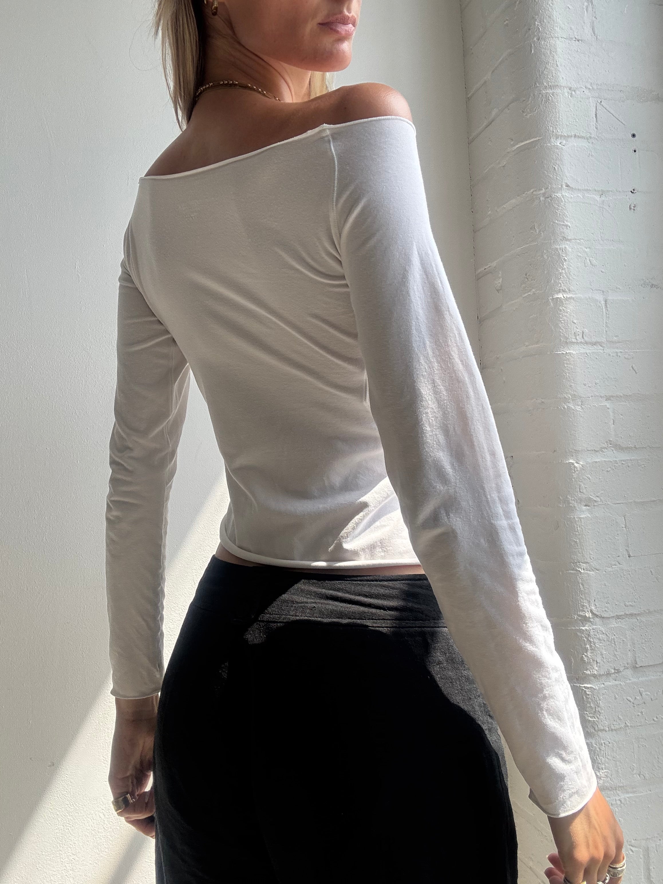Vintage Y2K Nike White Off Shoulder Long Sleeve Top - Size S