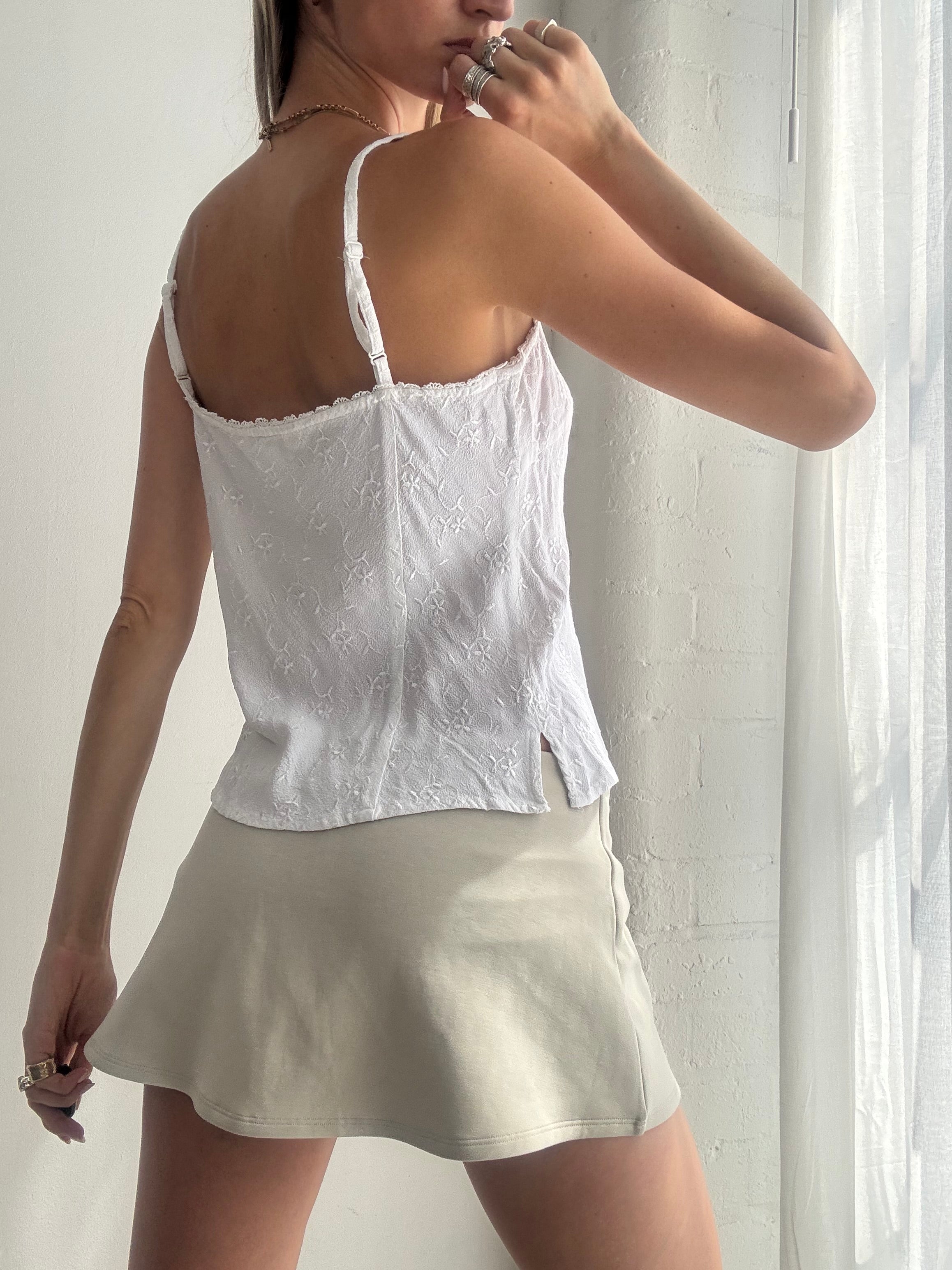 Vintage Y2K white embroidered cami top fairy coquette - Size M