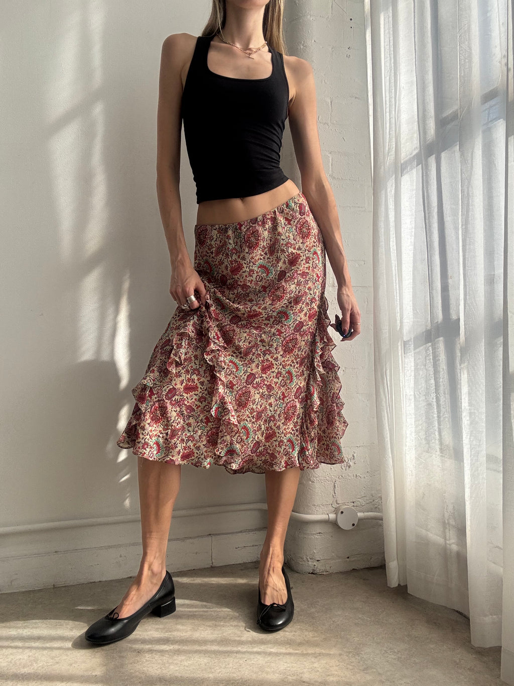 Vintage Y2K red floral ruffle midi skirt