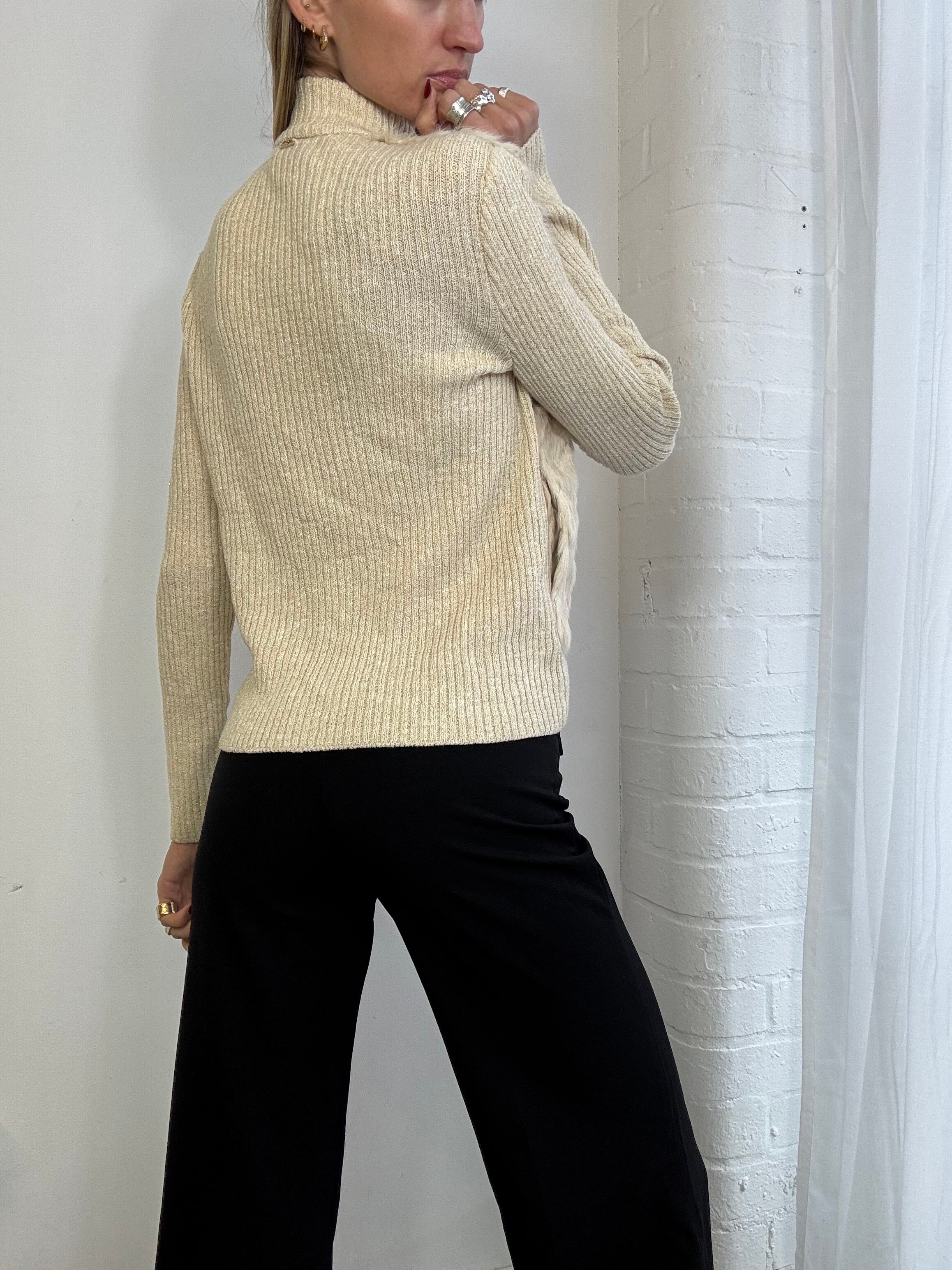 Vintage Y2K cream genuine fur zip up jumper