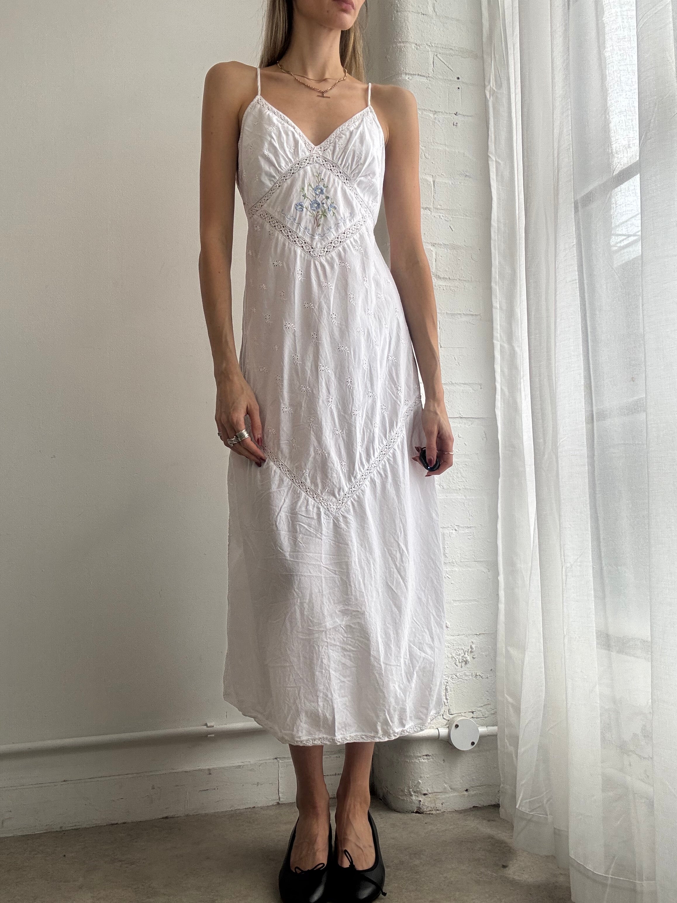 Vintage Y2K white embroidered broderie anglaise maxi slip dress
