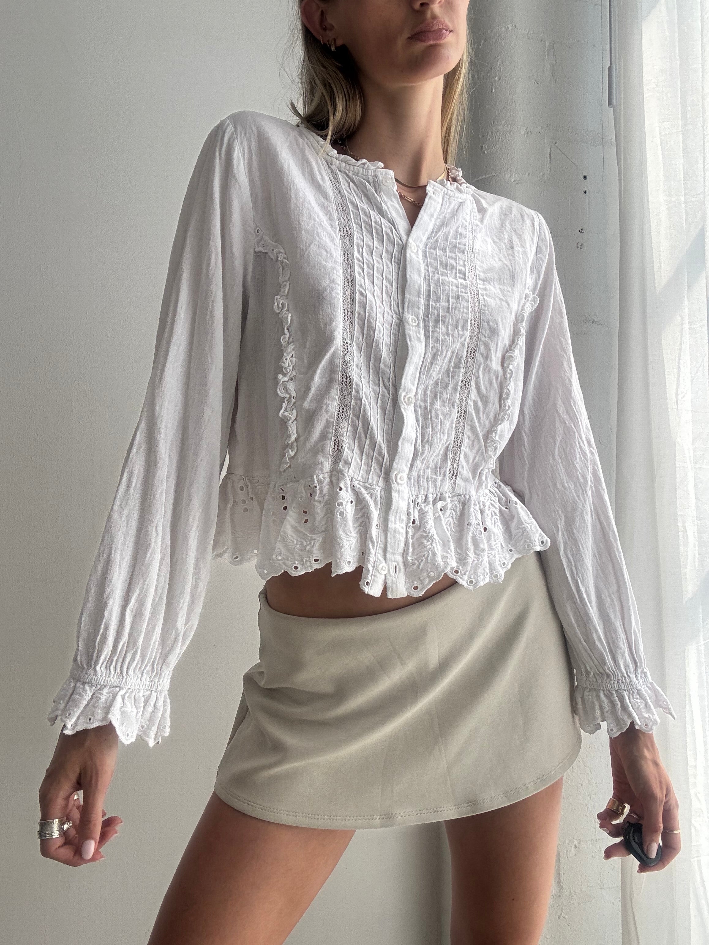 Vintage White Cotton Ruffle Blouse Coquette Fairy Romantic - Size M