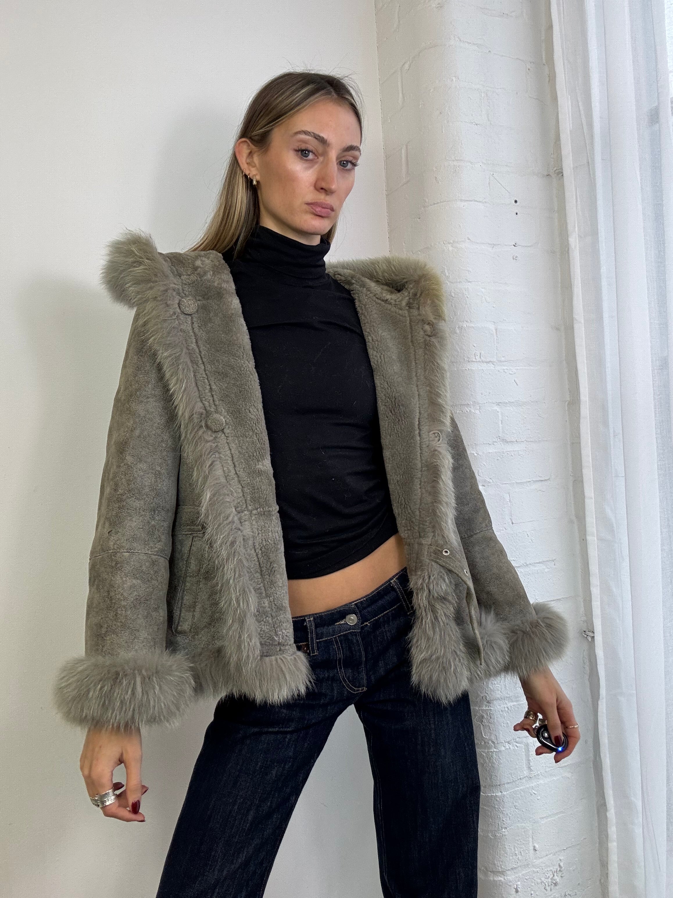 Vintage Y2K grey suede sheepskin hooded fur trim coat buckle