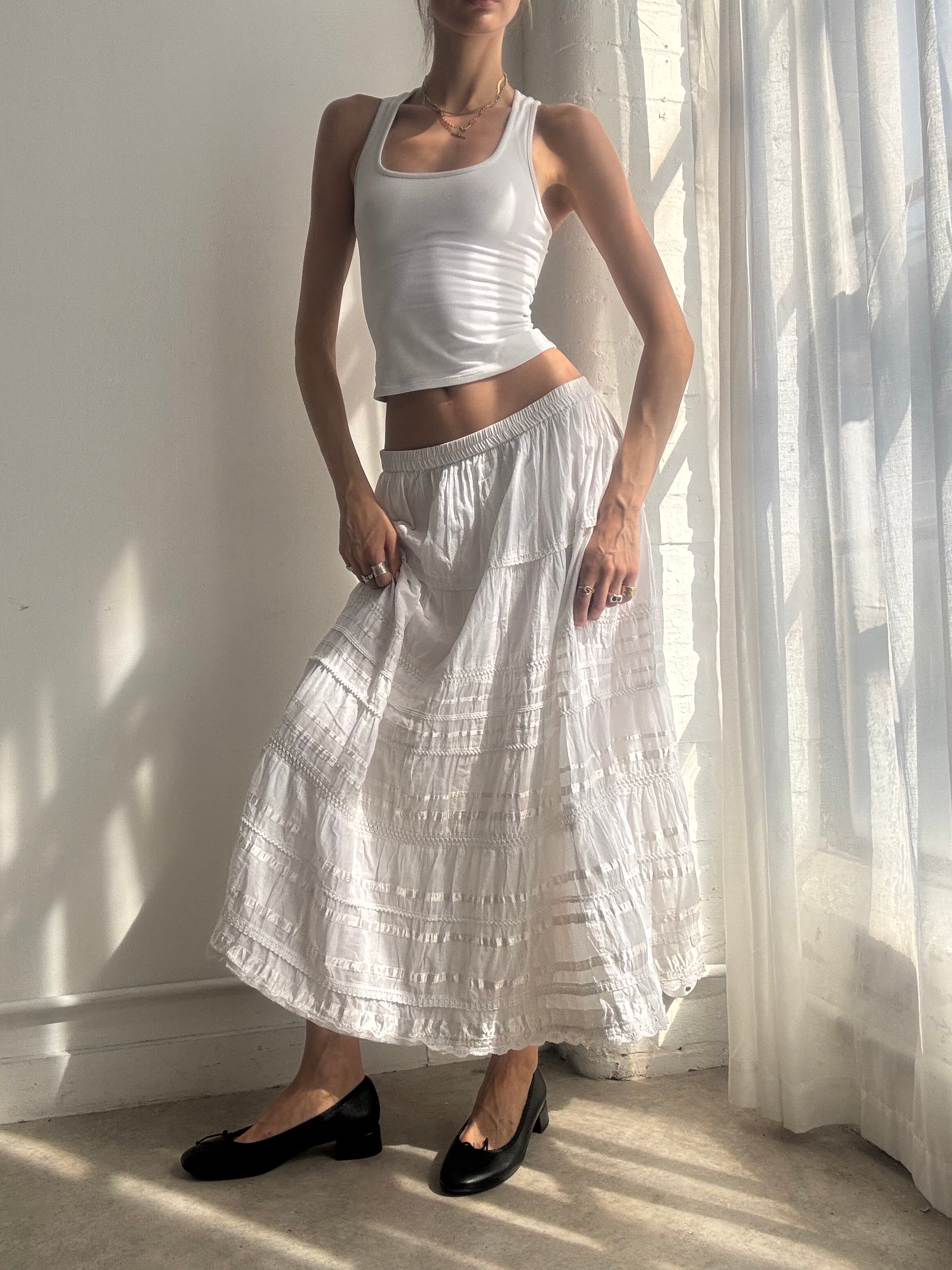 Vintage Y2k White Cotton & Lace Tiered Maxi Skirt - Size S/M