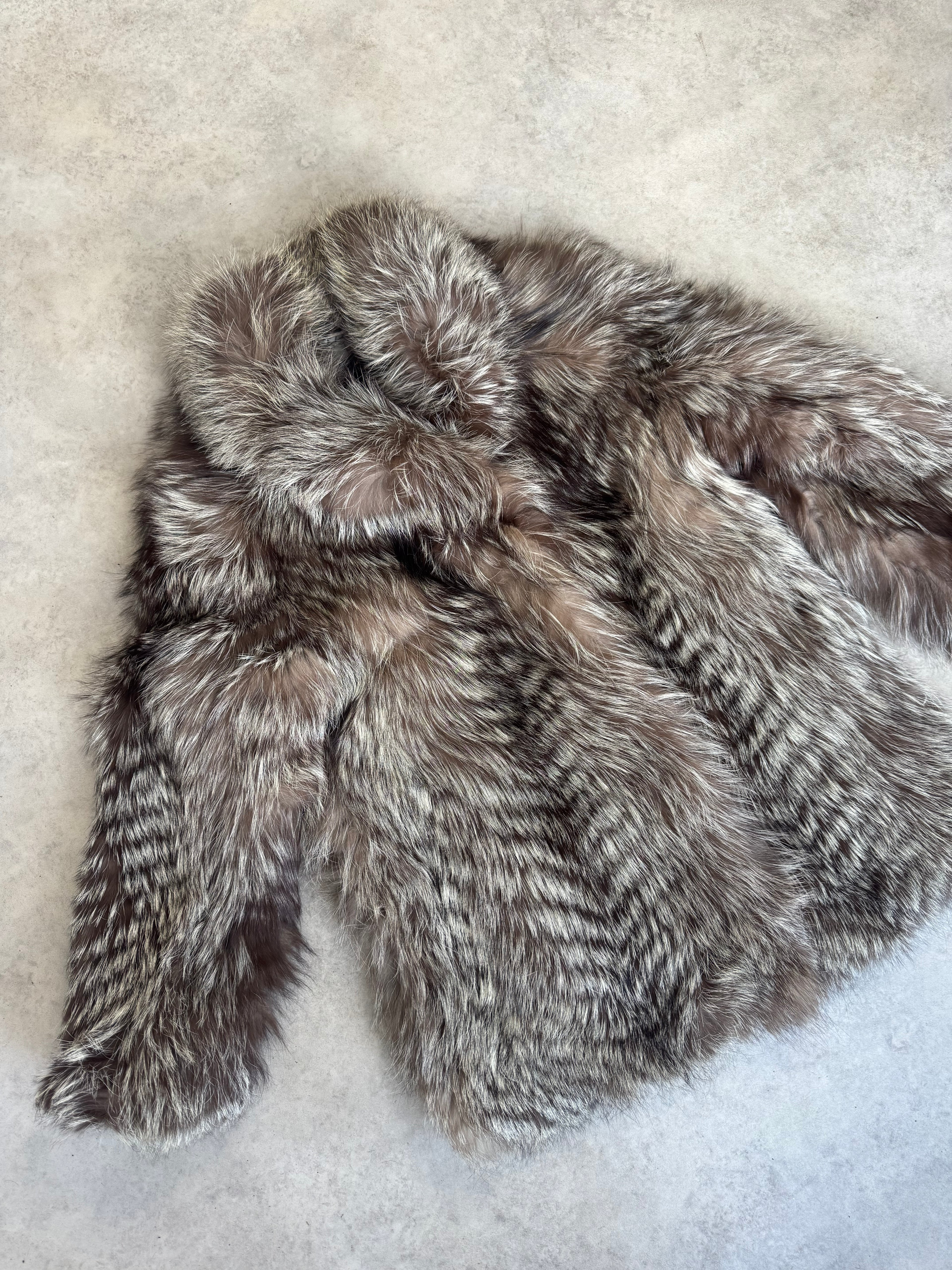 Vintage 90s fox fur coat brown