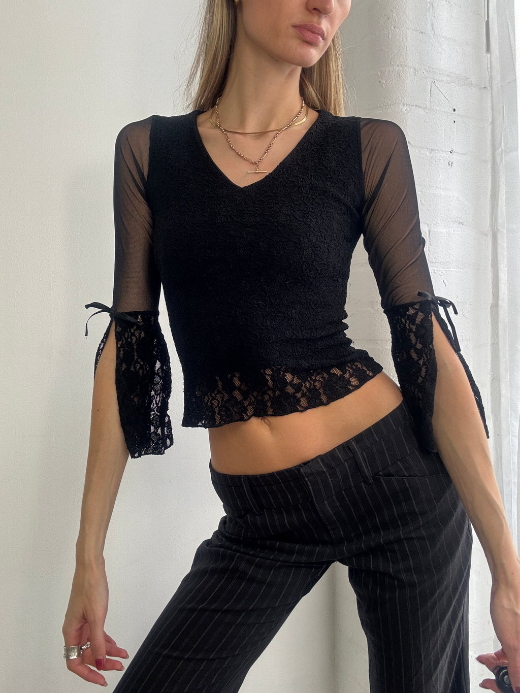 Vintage Y2K black sheer lace 3/4 sleeve top