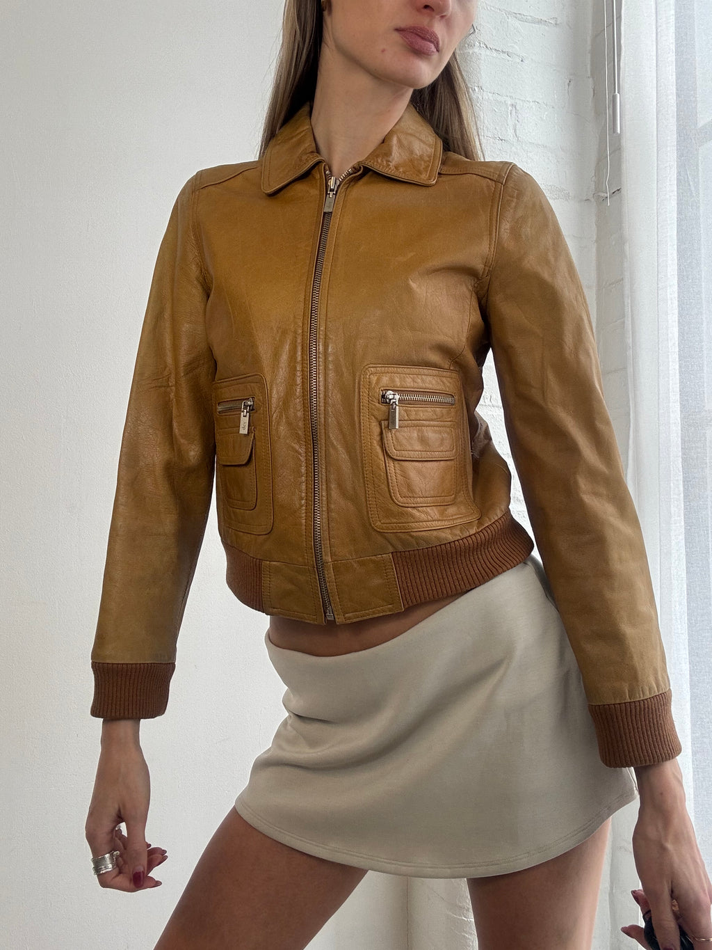 Vintage Y2K tan leather bomber style jacket