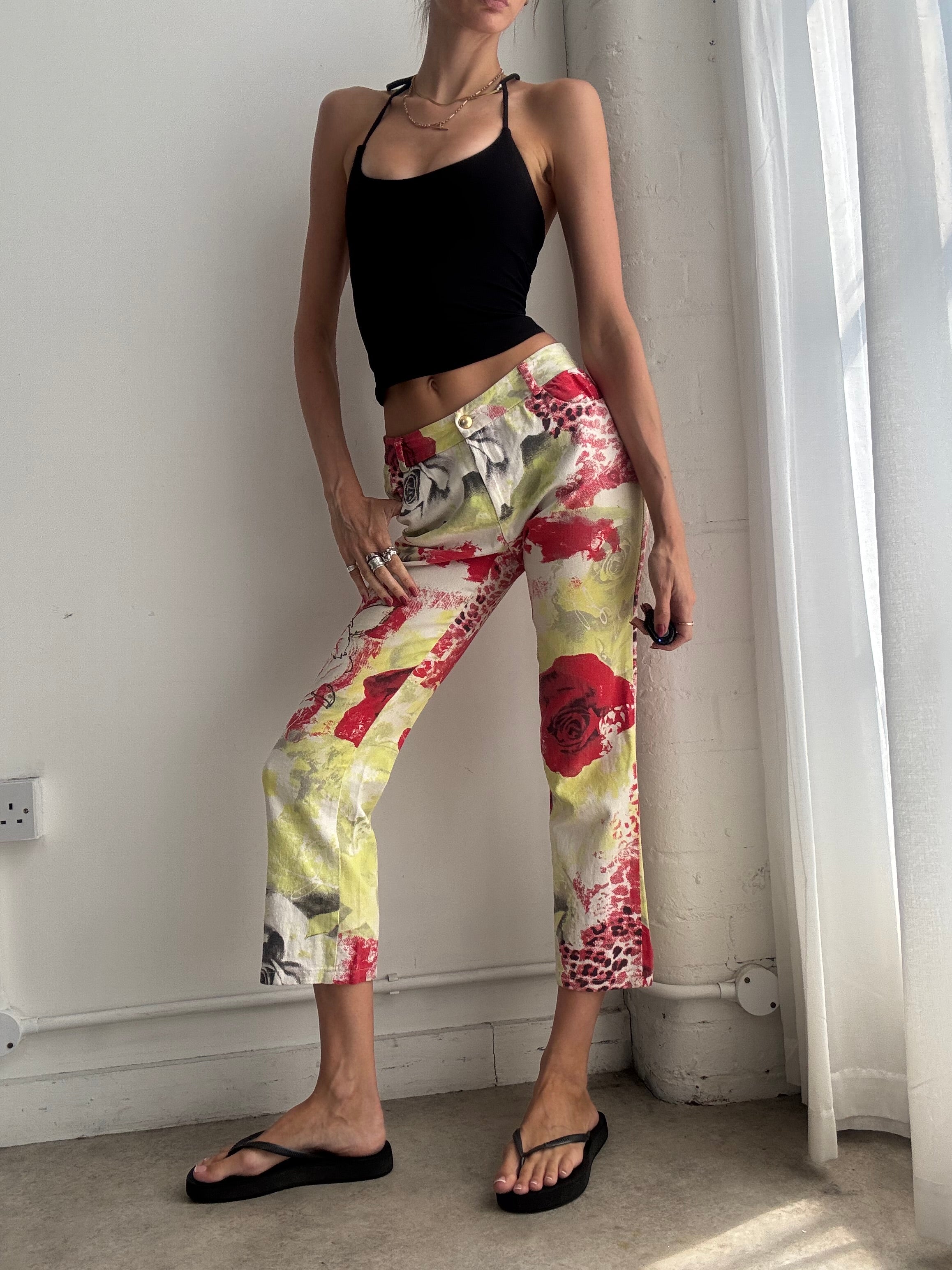 Vintage Y2K Floral Capri Trousers – Low Rise Rose Print Pants - Size XS