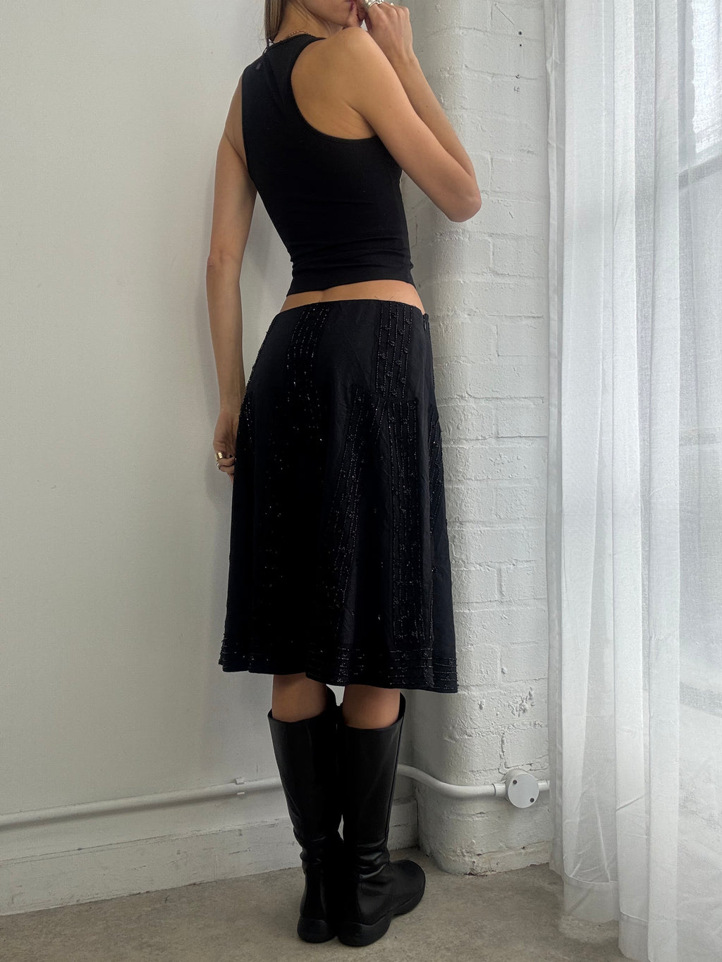 Vintage Y2K esprit beaded black midi skirt