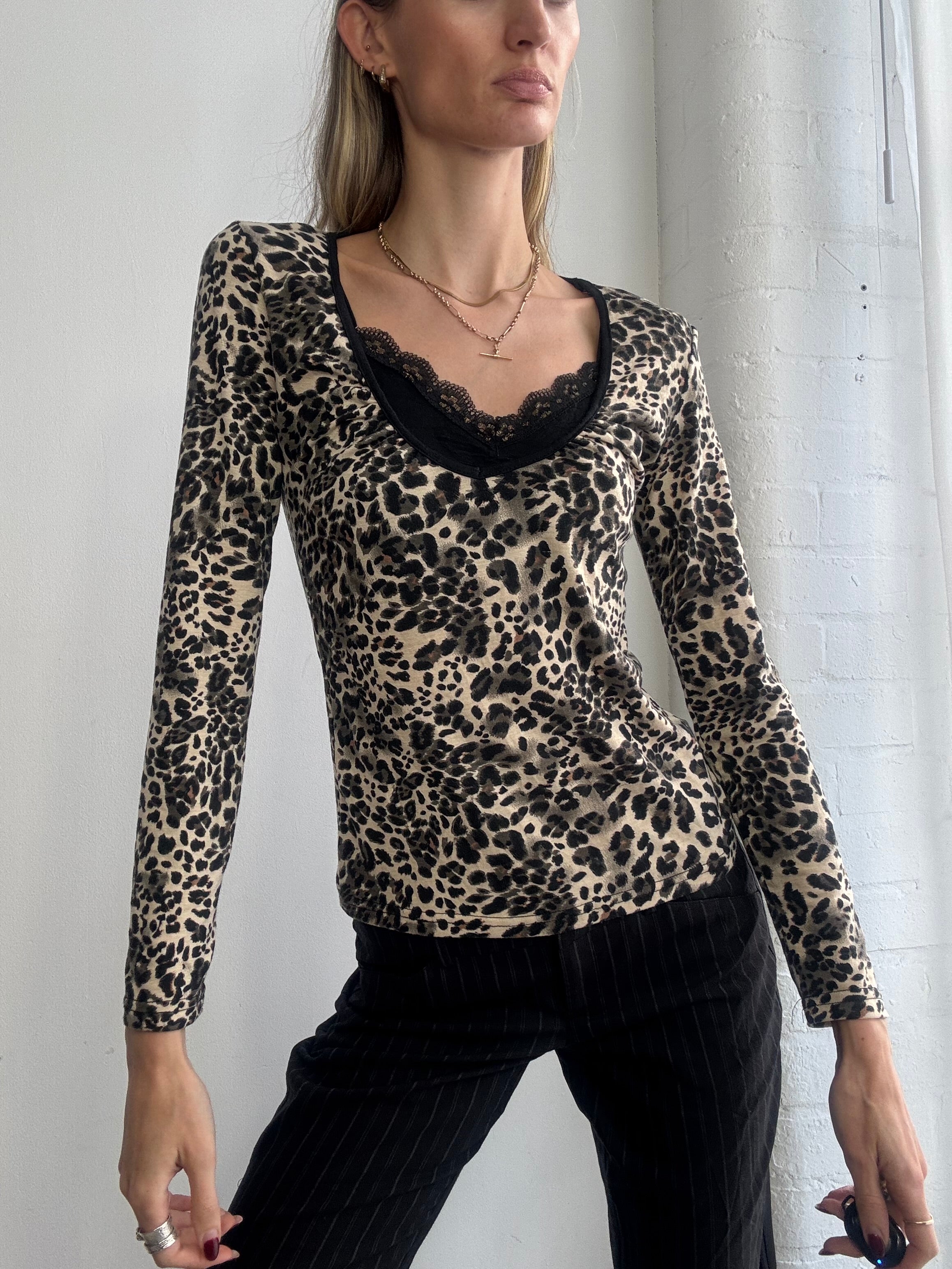 Vintage Y2K leopard print long sleeve top lace