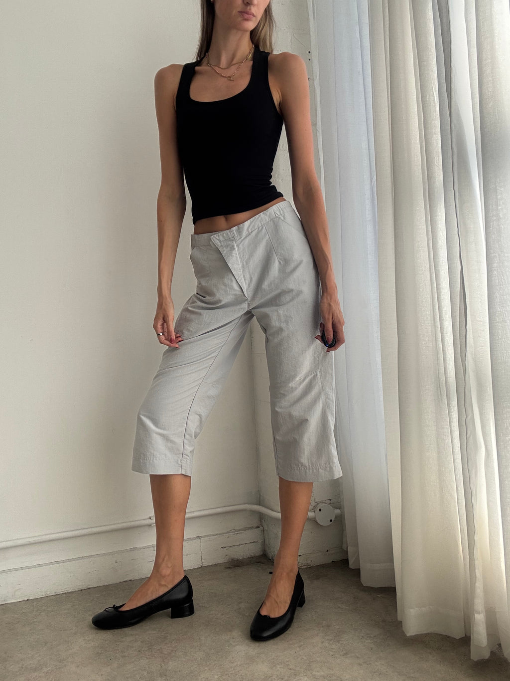 Vintage Y2K Adidas Silver Grey Cropped Capri Trousers - Size S