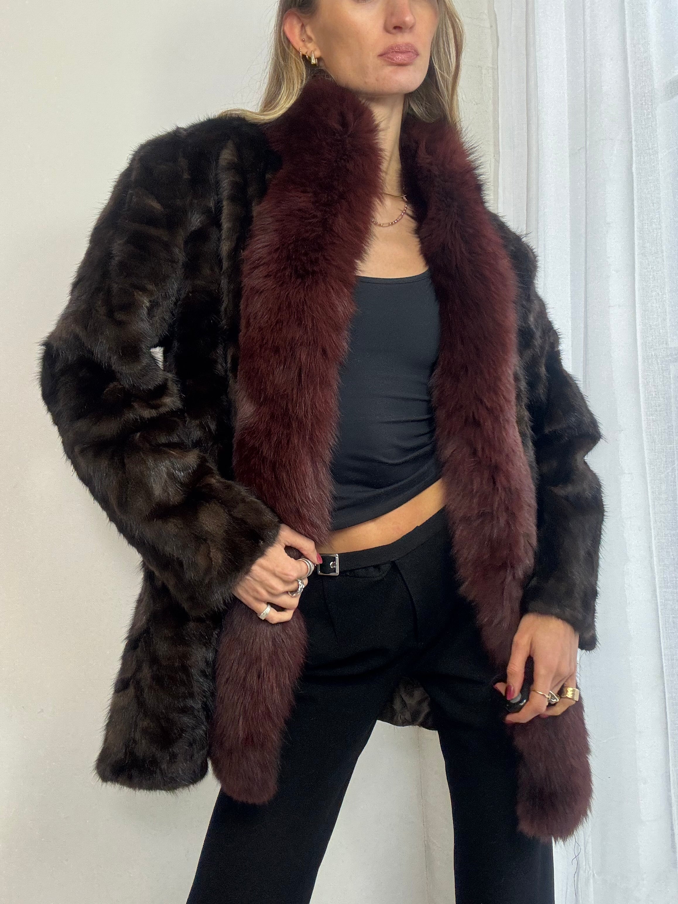 Vintage 90s brown & burgundy fur trim coat