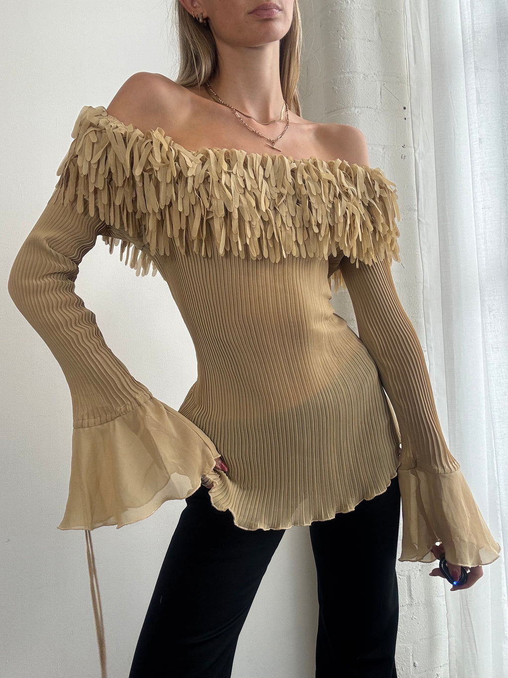 Vintage Y2K Beige Fringe Off Shoulder Bell Sleeve Mesh Top - Size L