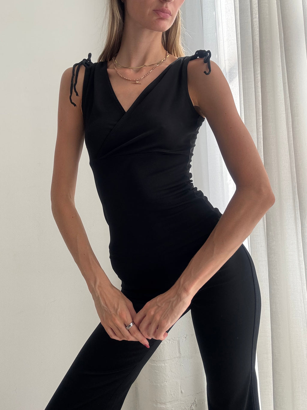 Vintage Y2K Black V Neck Tie Shoulder Top - Size XS