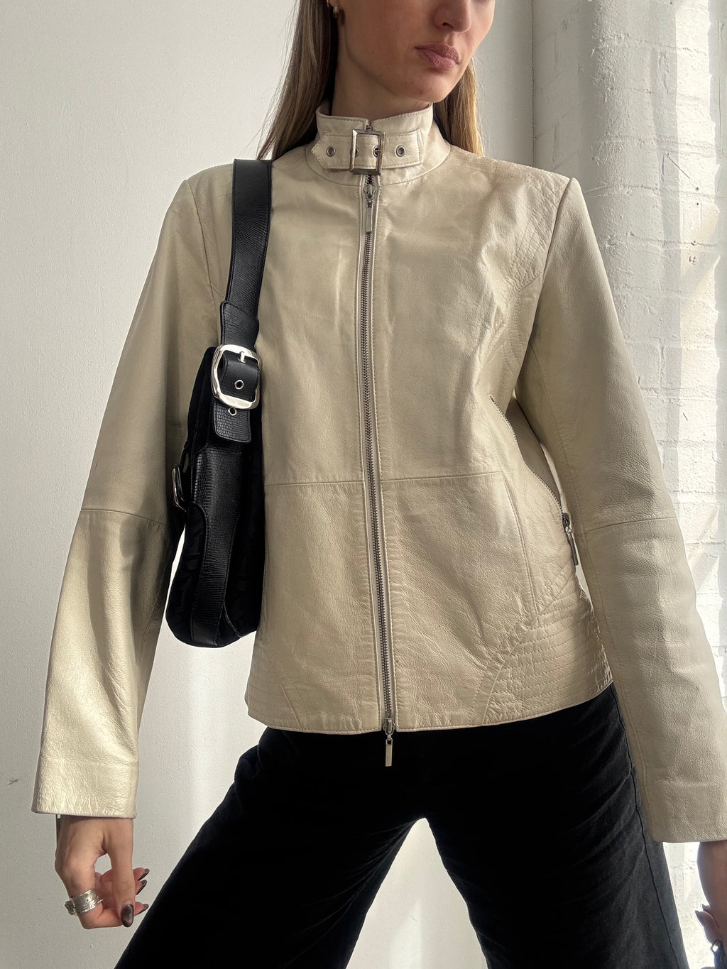 Vintage Y2K cream leather biker jacket - Size M