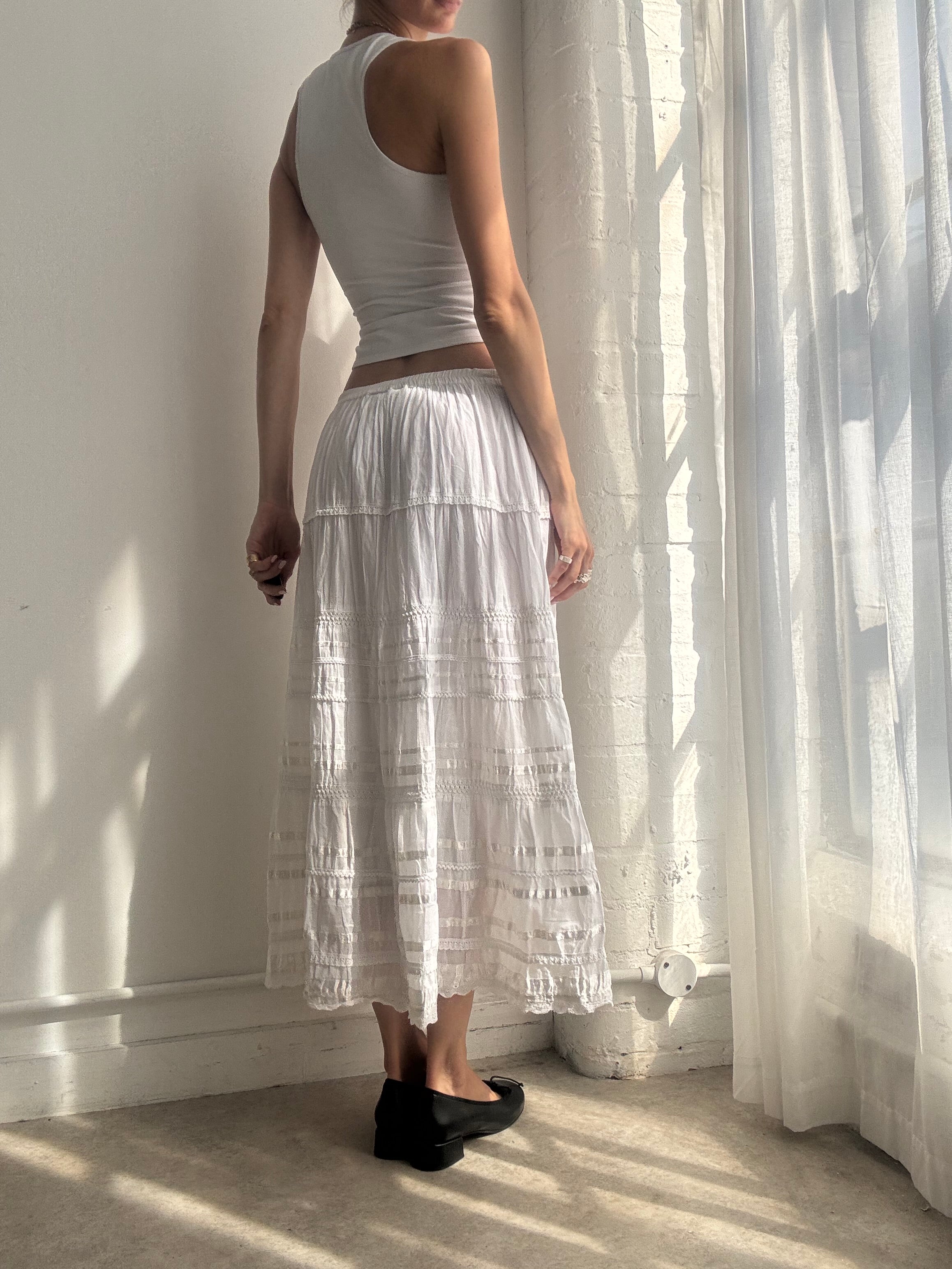 Vintage Y2k White Cotton & Lace Tiered Maxi Skirt - Size S/M