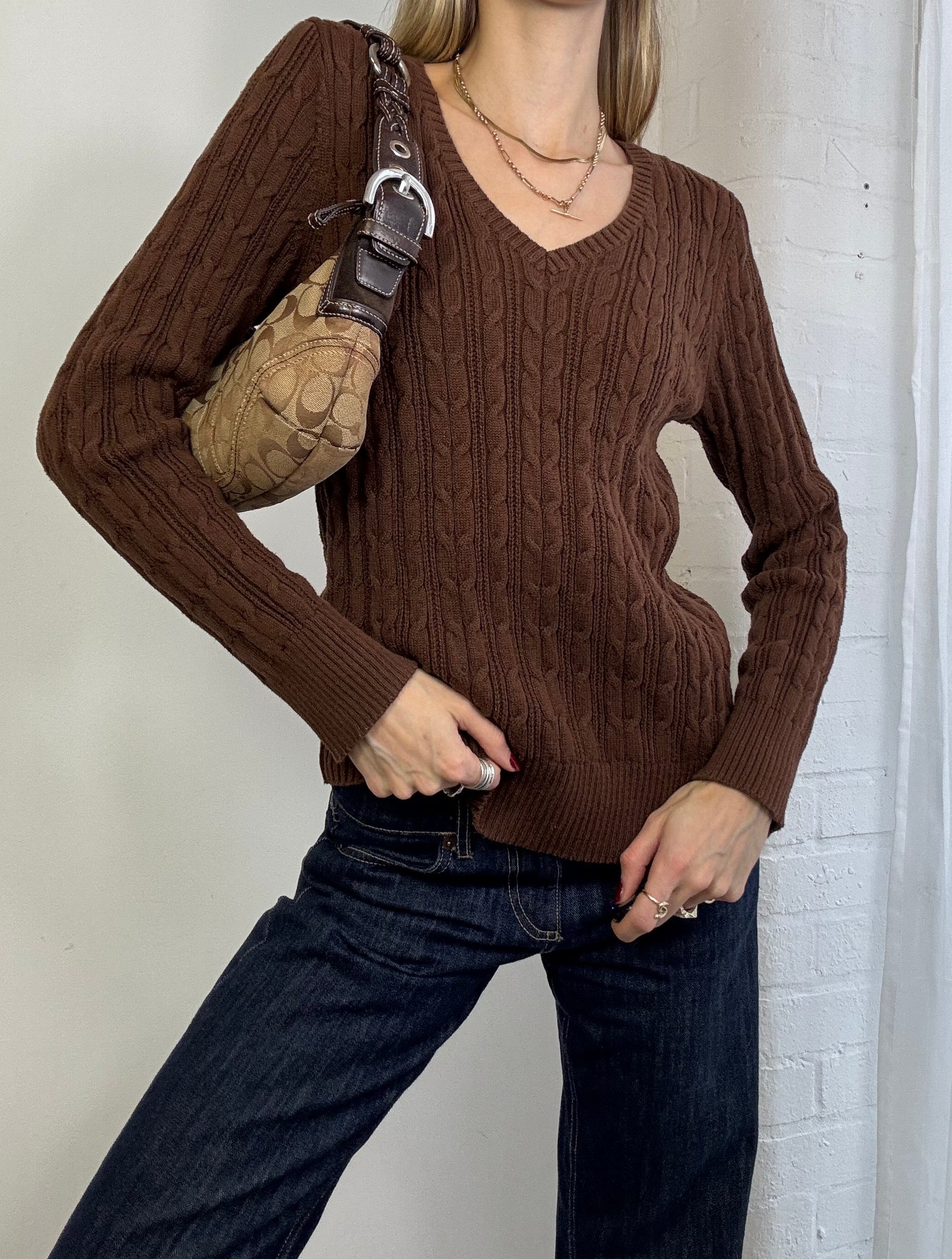 Vintage Y2K brown cable knit v-neck jumper