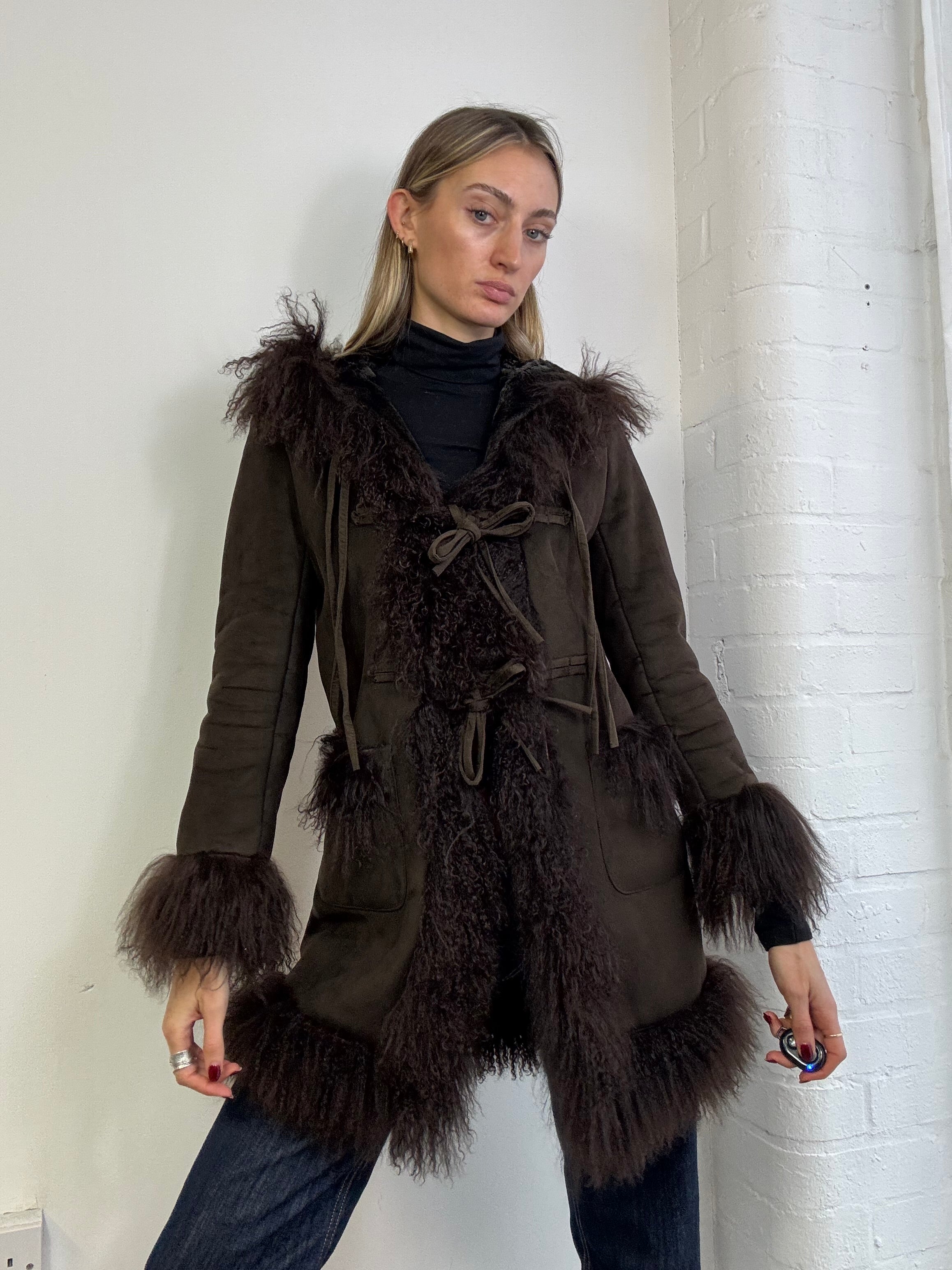 Vintage Y2K hooded Mongolian fur trim coat