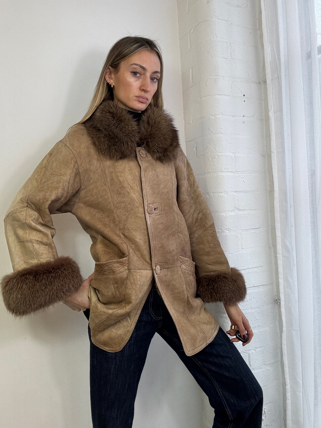 Vintage 90s sheepskin coat beige