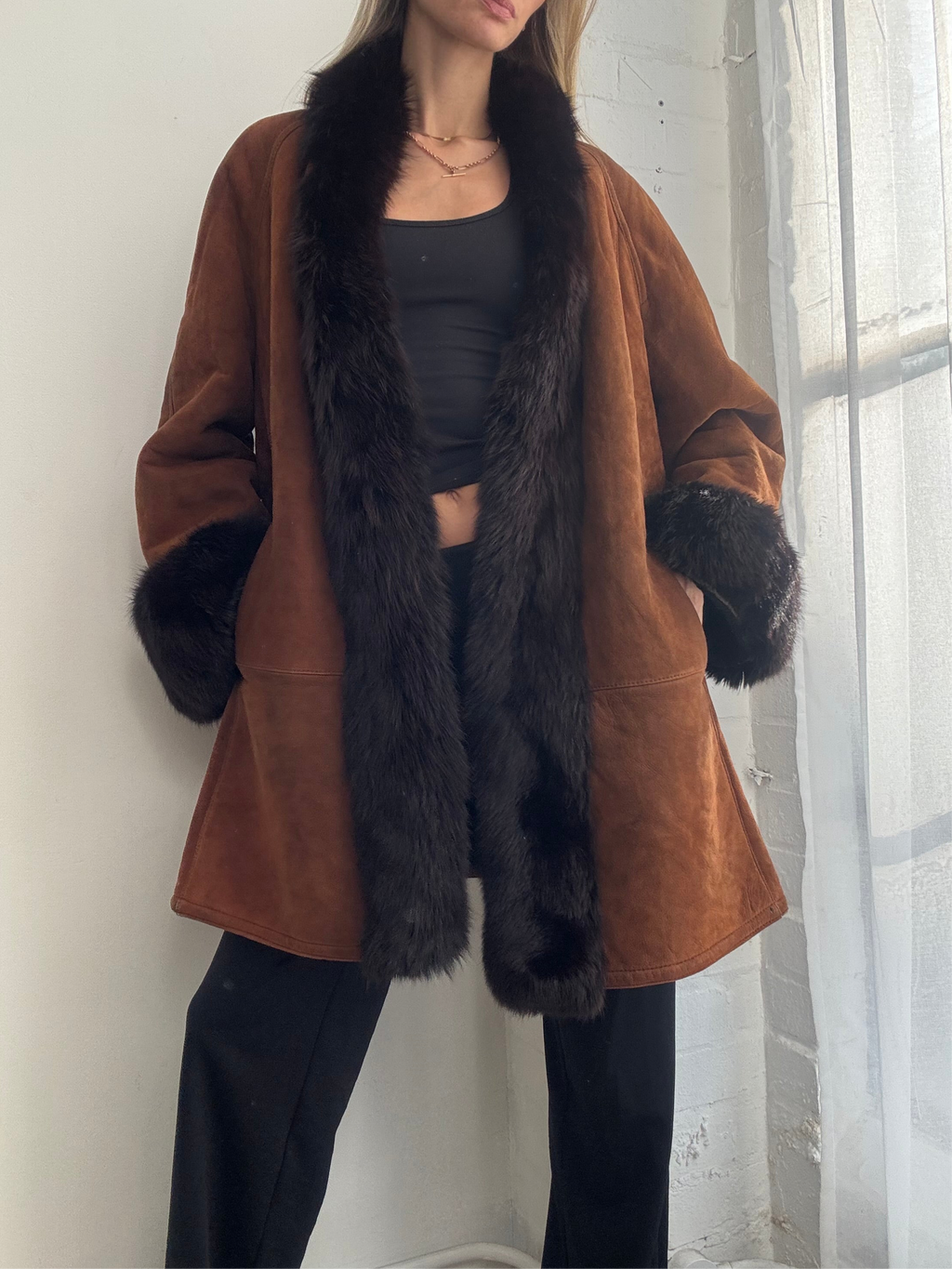 Vintage 90s brown sheepskin suede & fox fur trim coat