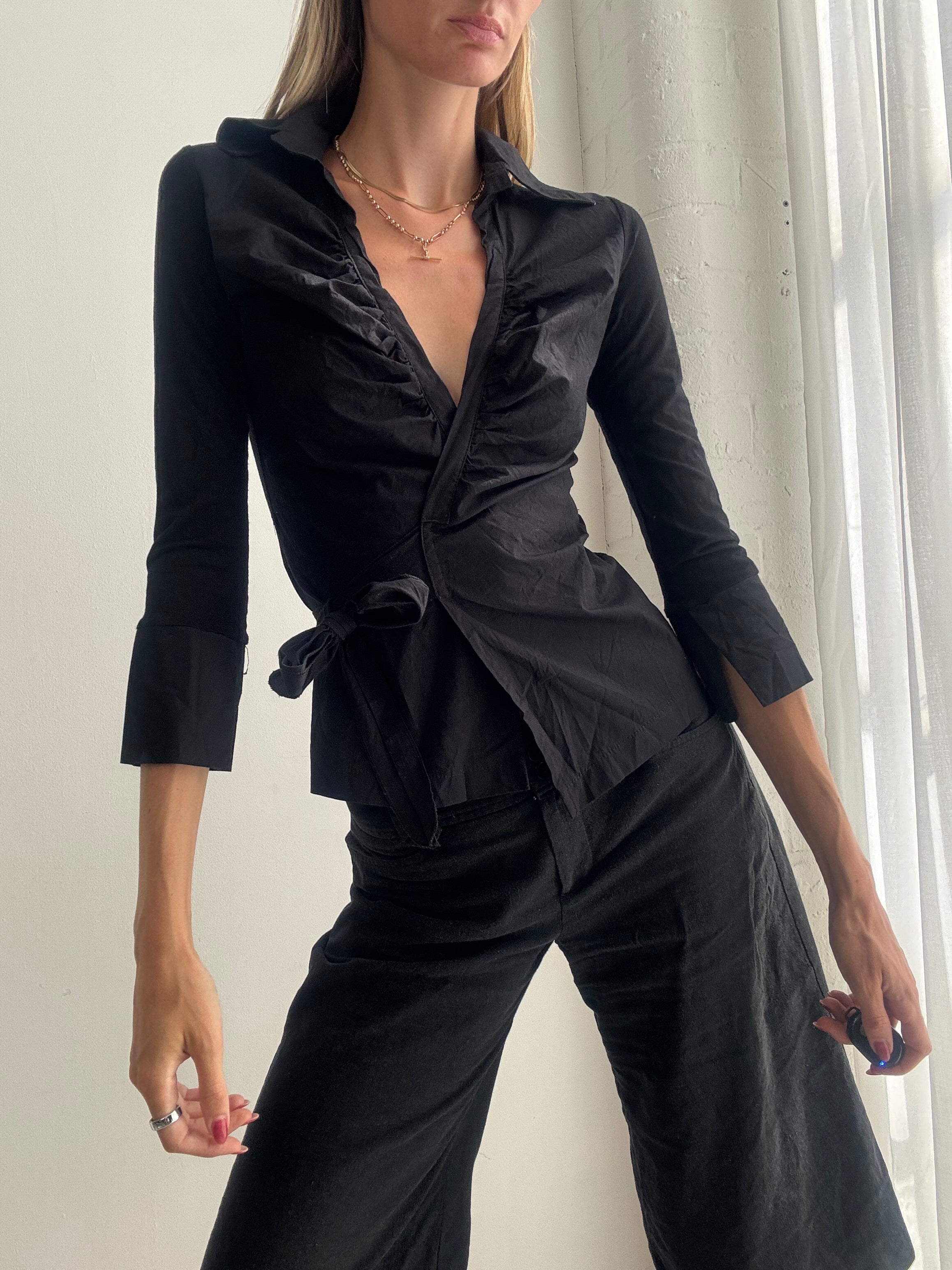 Vintage Y2K Black Ruched Tie Front Fitted Wrap Blouse - Size XS/S