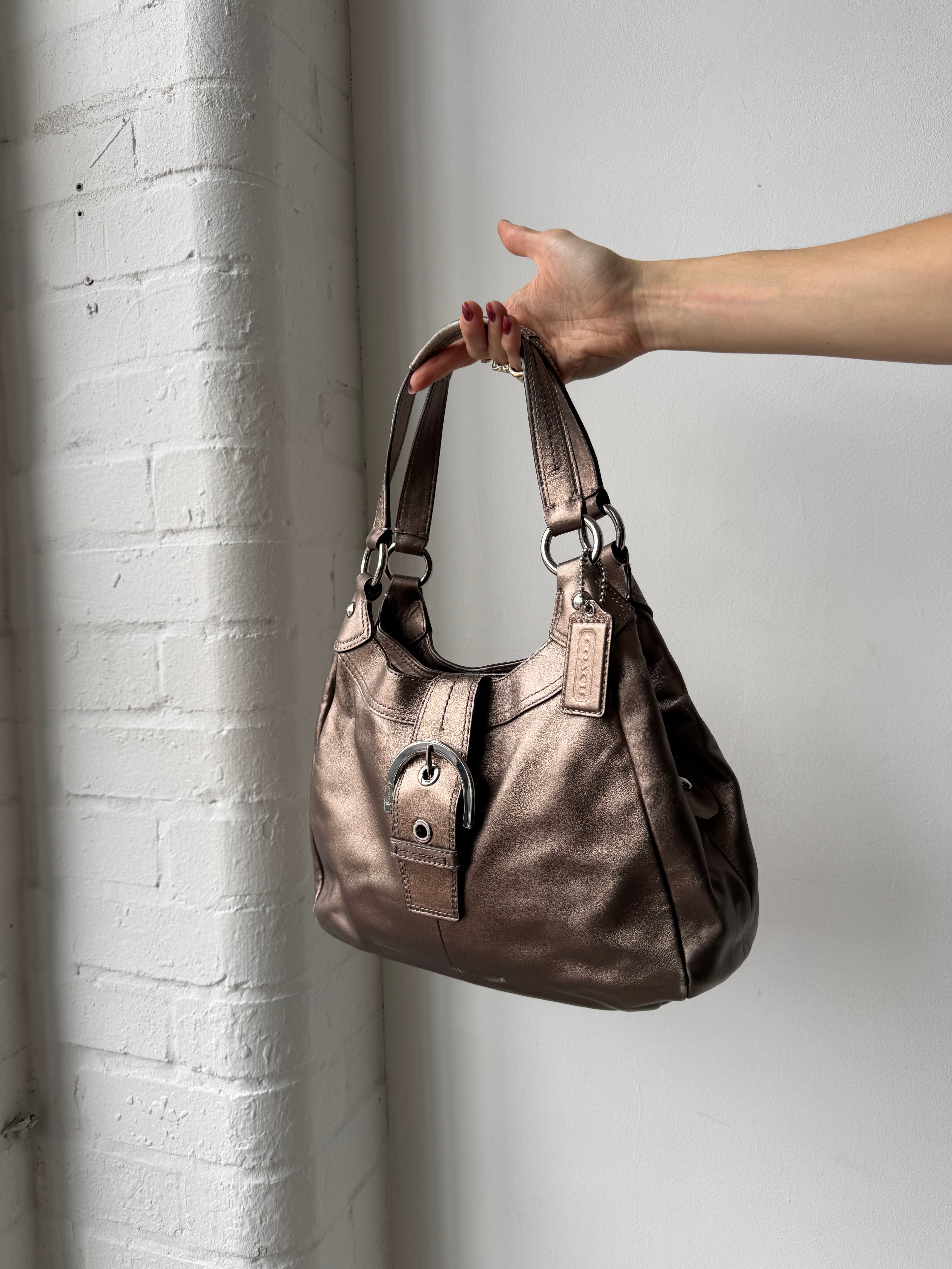 Vintage Y2K coach soho metallic silver / bronze leather shoulder bag buckle