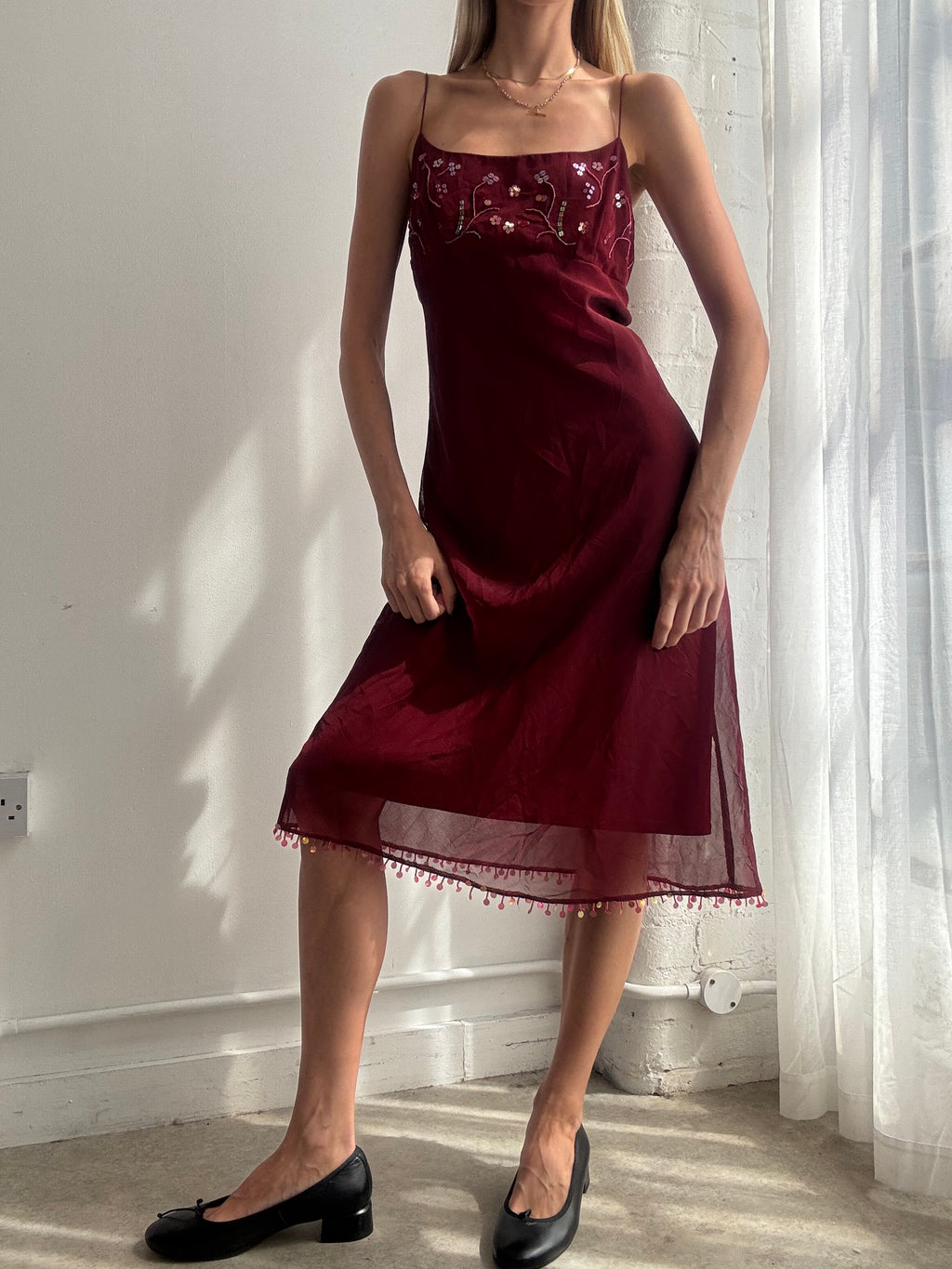Vintage Y2K burgundy embellished mesh midi dress - Size M
