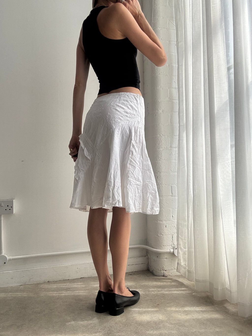 Vintage white ruffle midi skirt - size XS/S