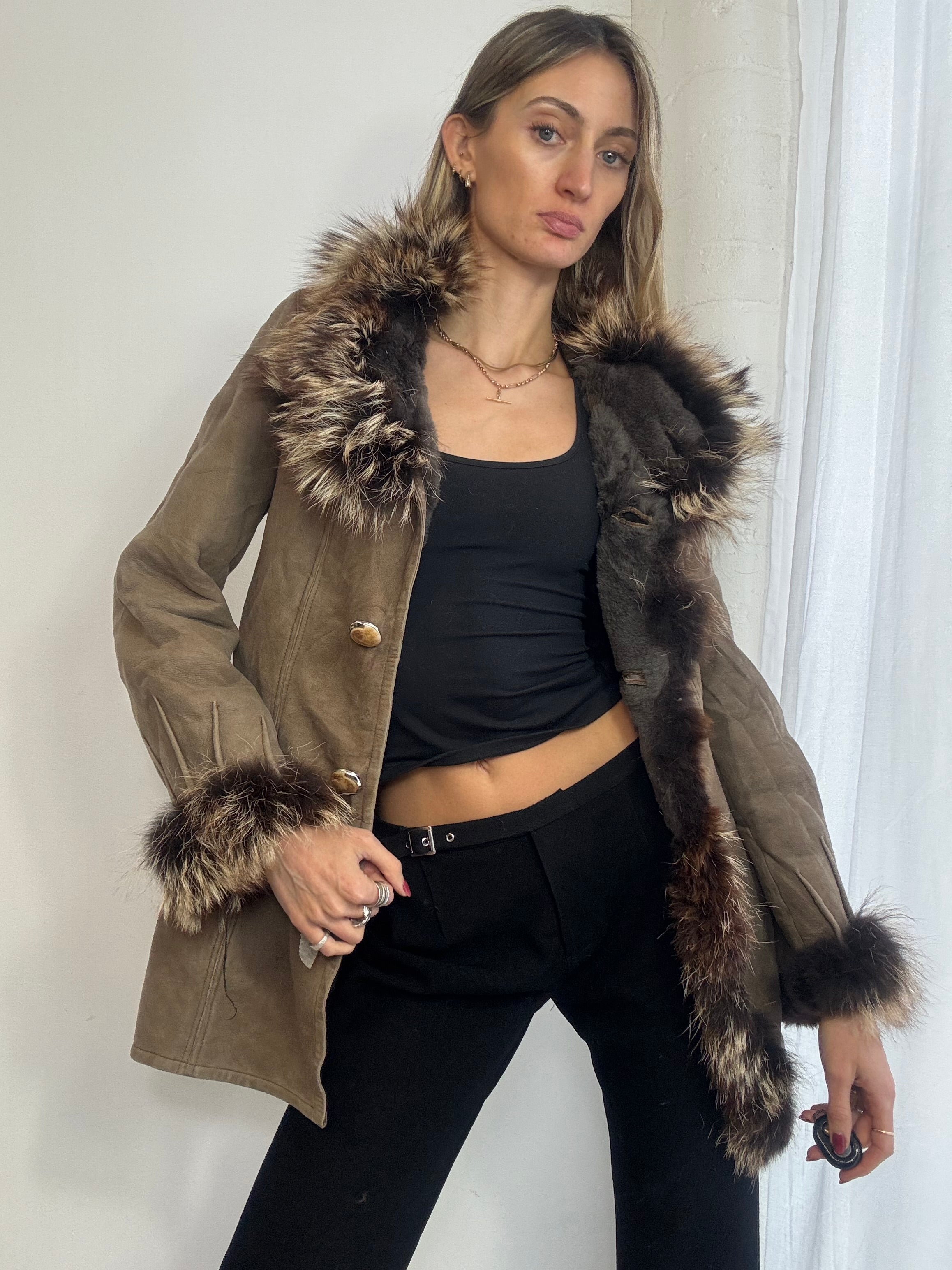Vintage 90s brown suede coat fur trim